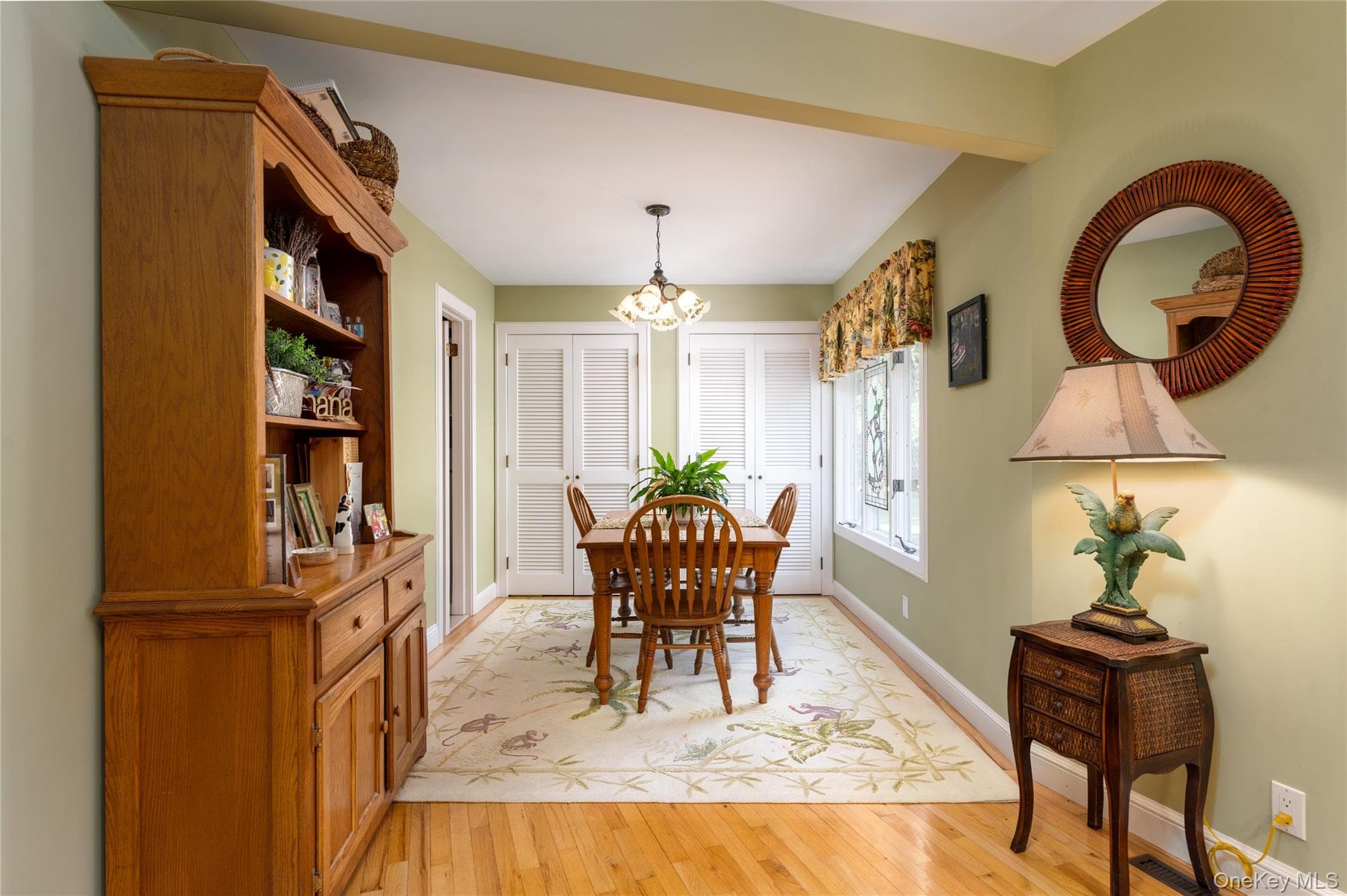 21 Bay Avenue thumbnail 12