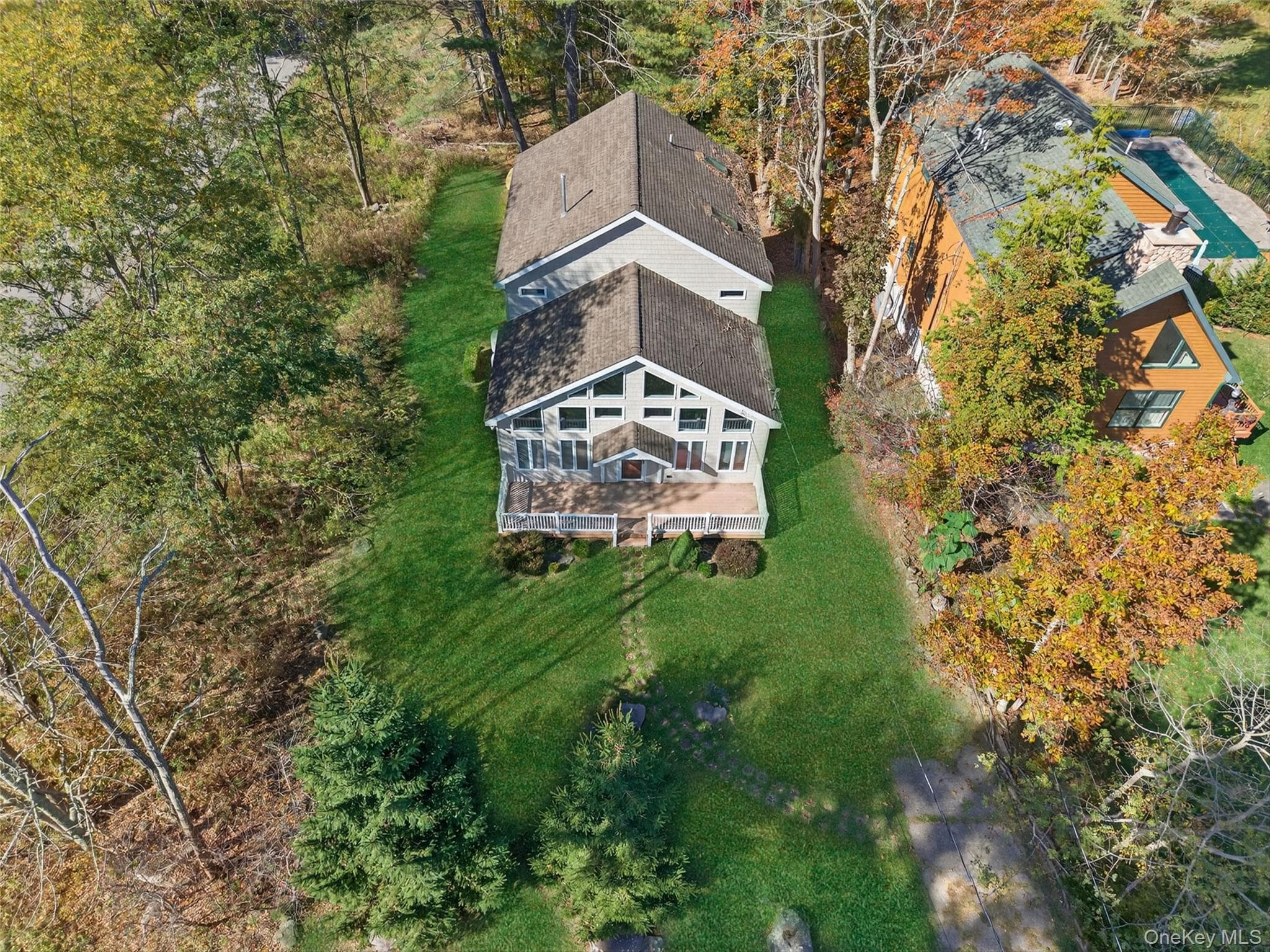 518 Sackett Lake Road thumbnail 5