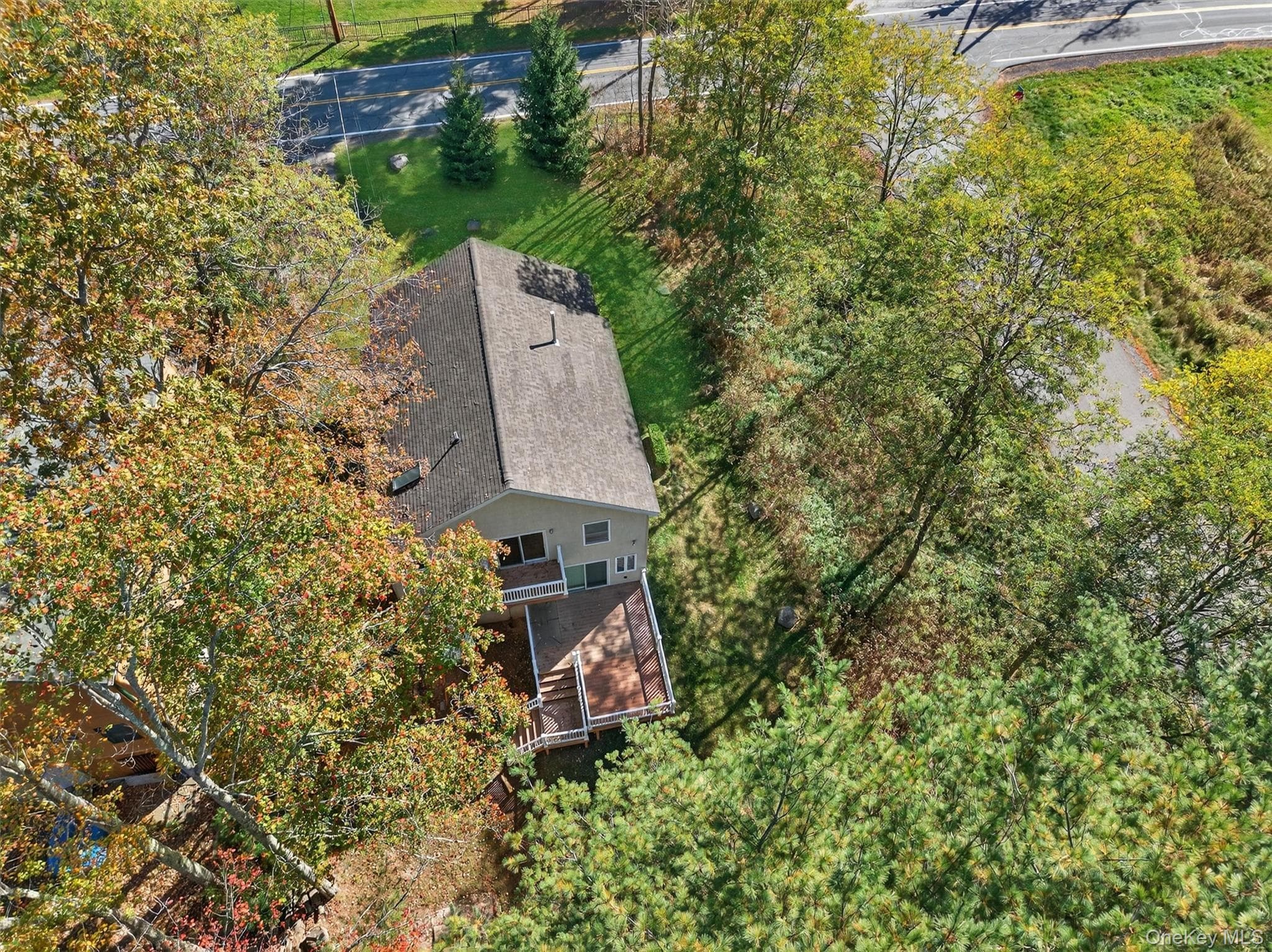 518 Sackett Lake Road thumbnail 7