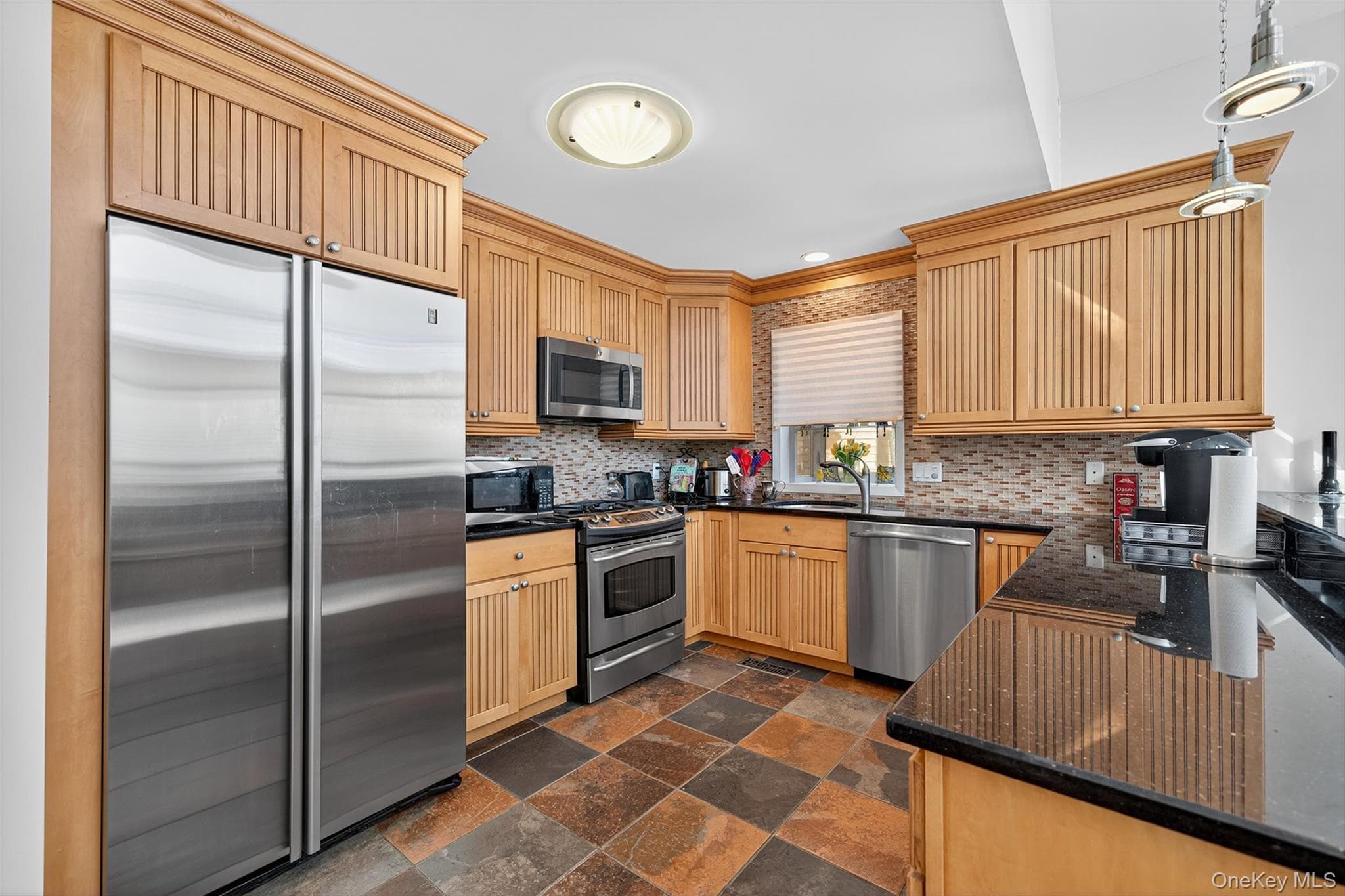 518 Sackett Lake Road thumbnail 12