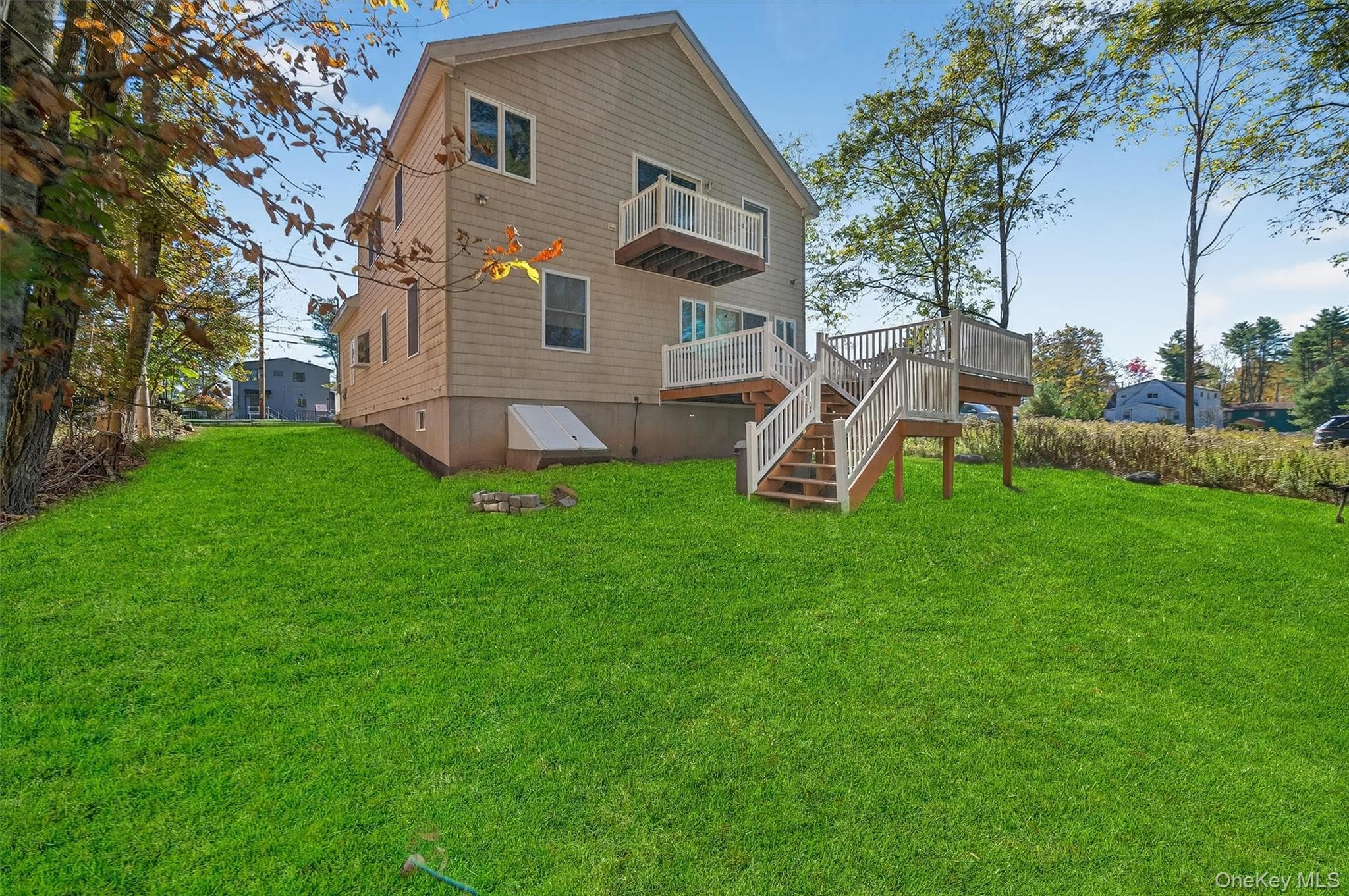 518 Sackett Lake Road thumbnail 38