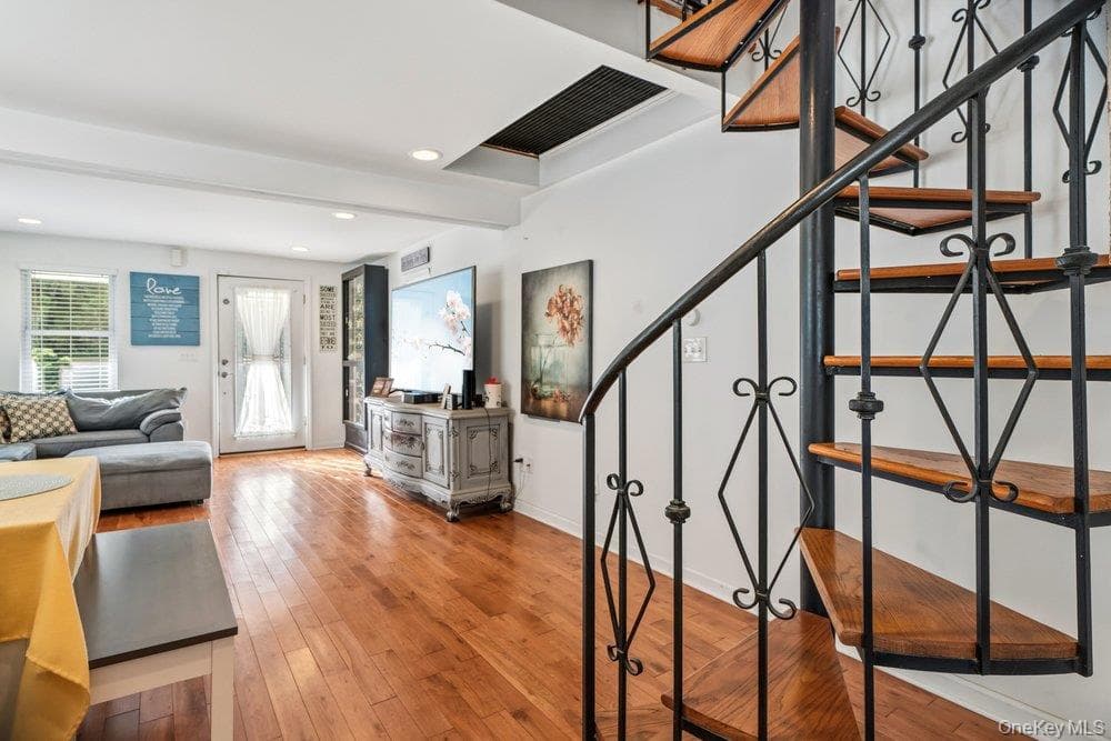 83 Nottingham Avenue thumbnail 21
