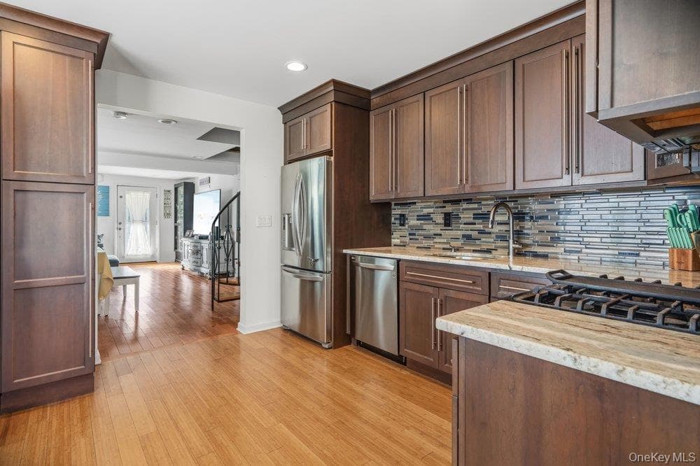 83 Nottingham Avenue thumbnail 19