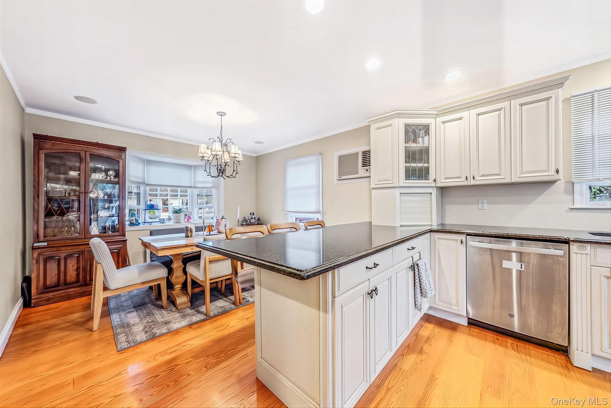 9 Cortelyou Street thumbnail 17