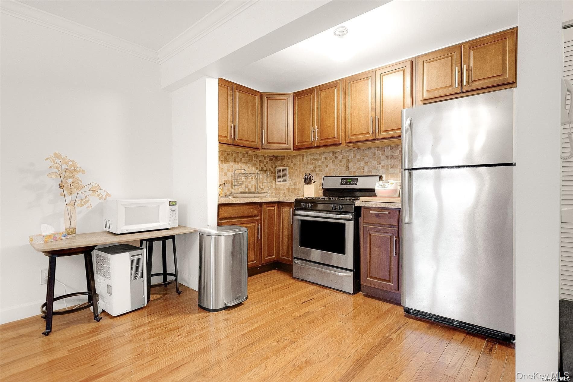 65-15 Alderton Street Unit: 5/F thumbnail 7