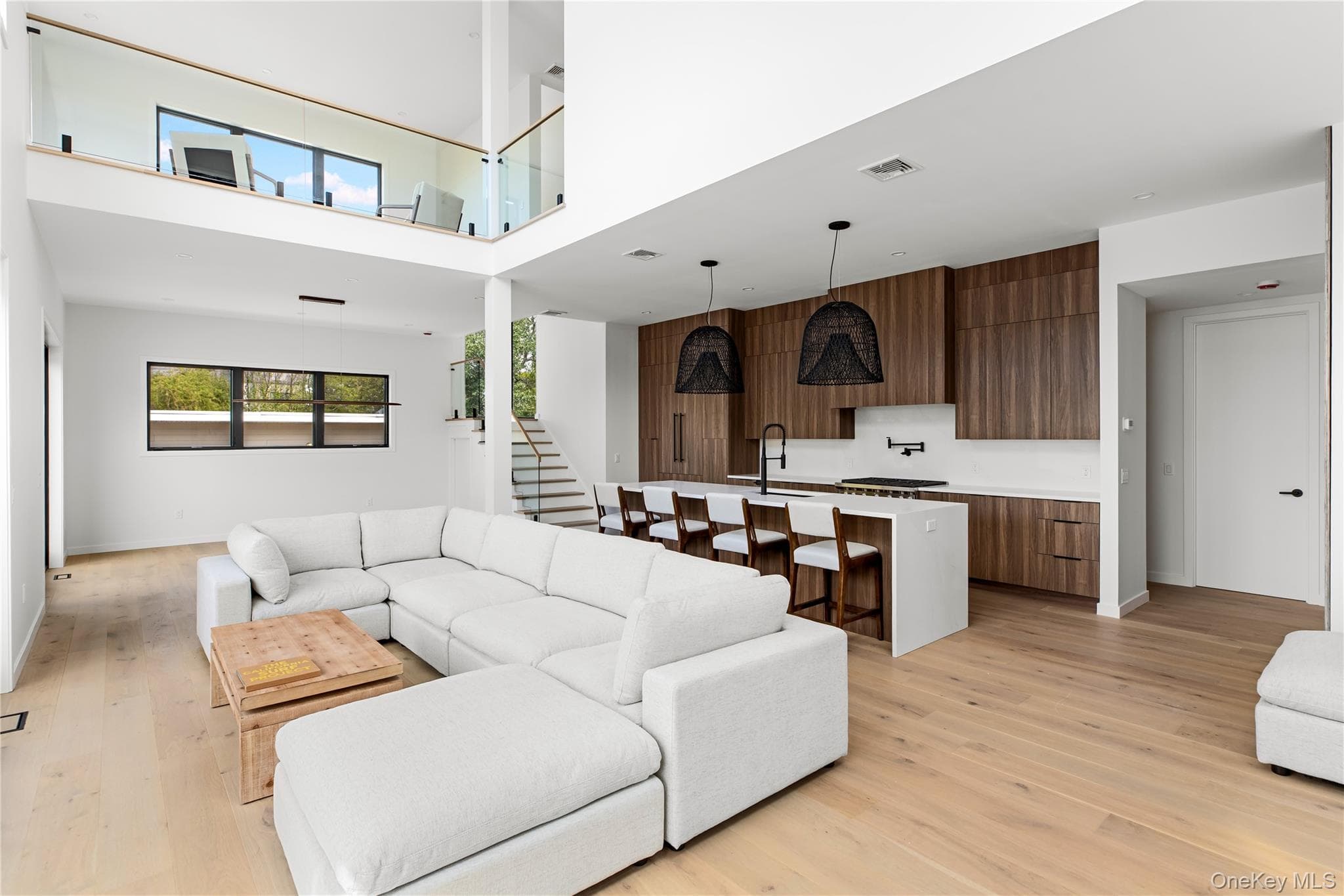 18 Ocean Bay Boulevard thumbnail 16