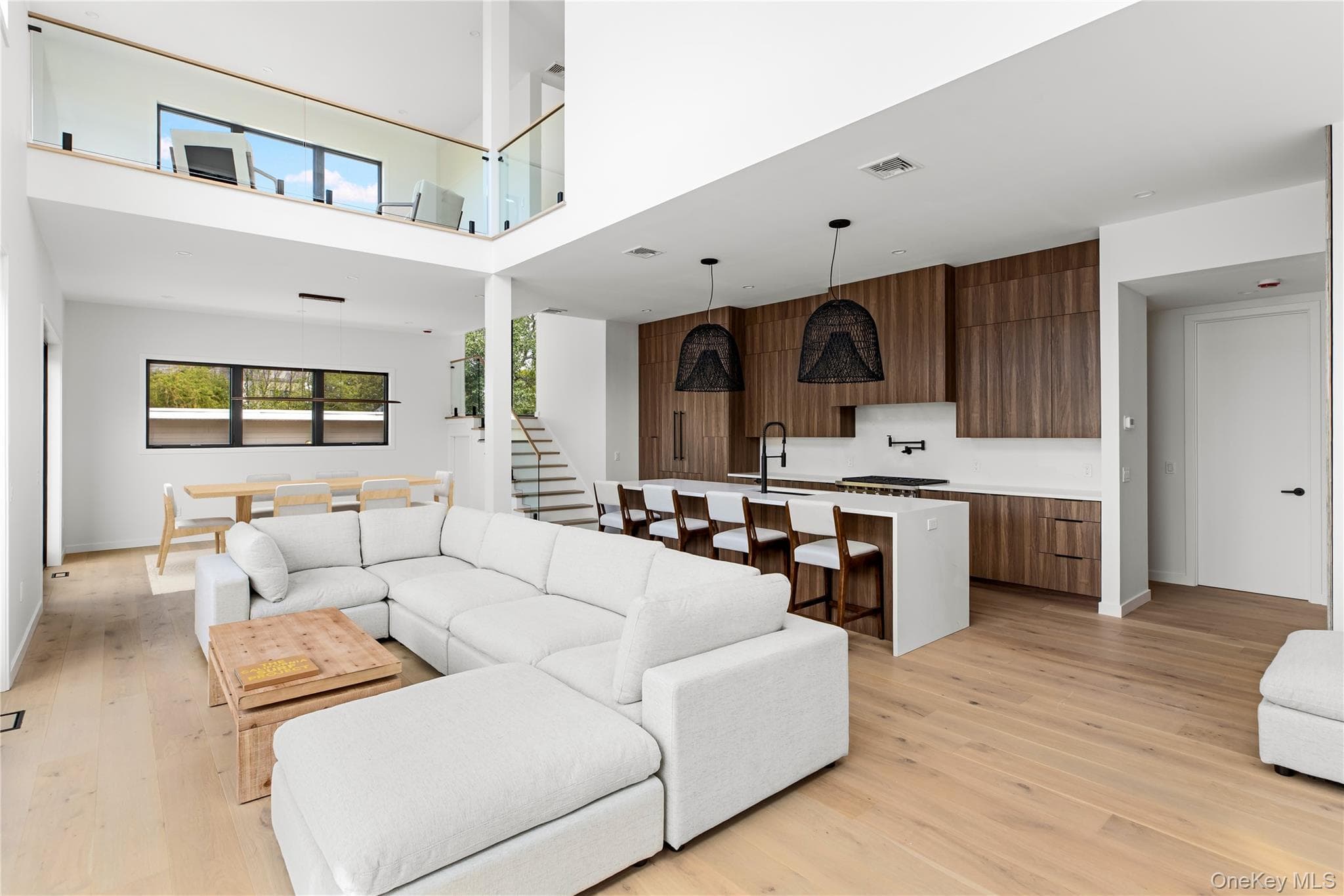 18 Ocean Bay Boulevard thumbnail 17