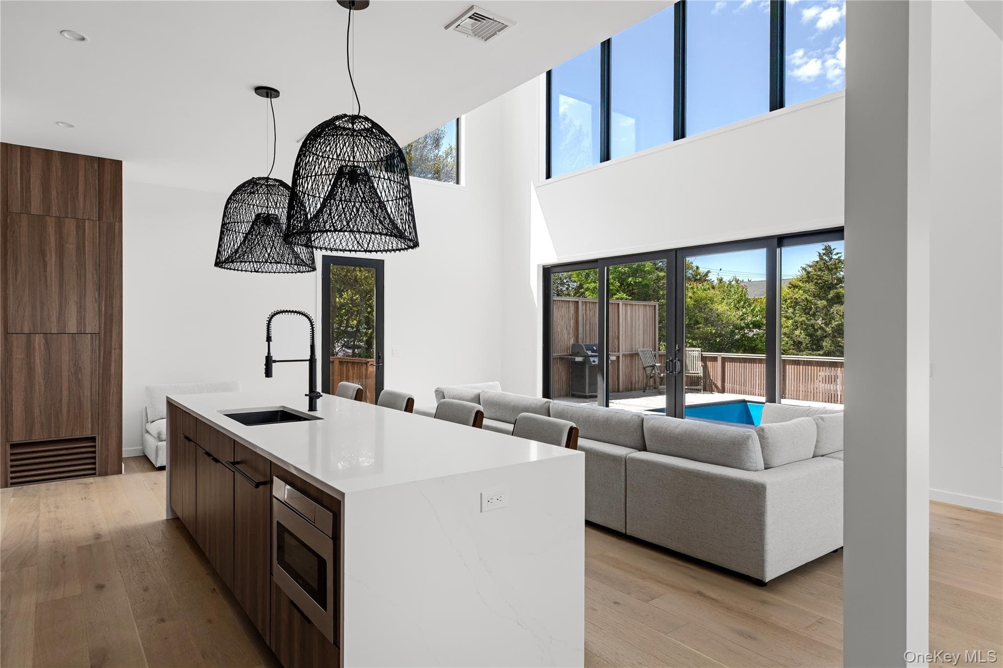 18 Ocean Bay Boulevard thumbnail 8
