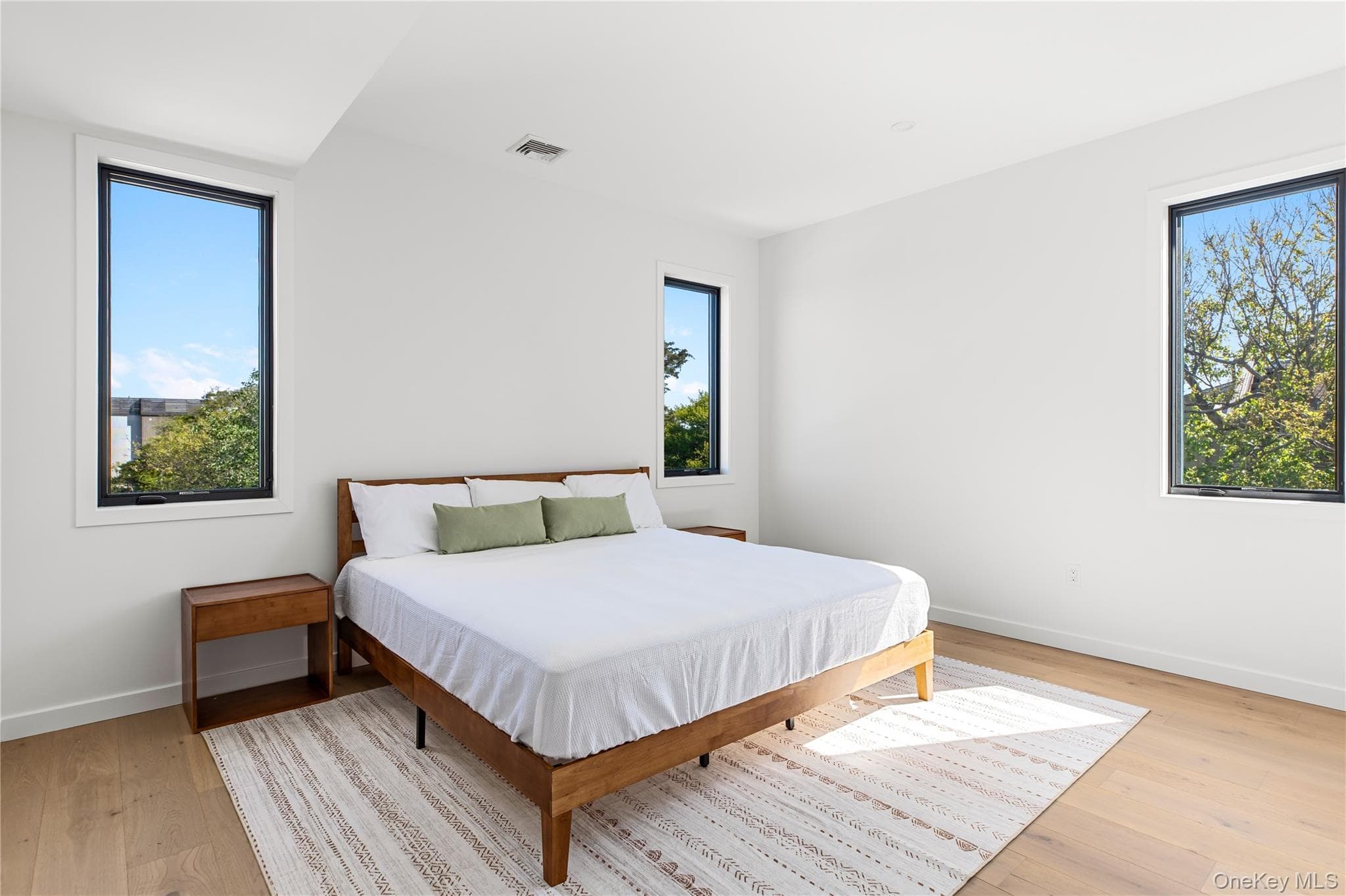 18 Ocean Bay Boulevard thumbnail 20