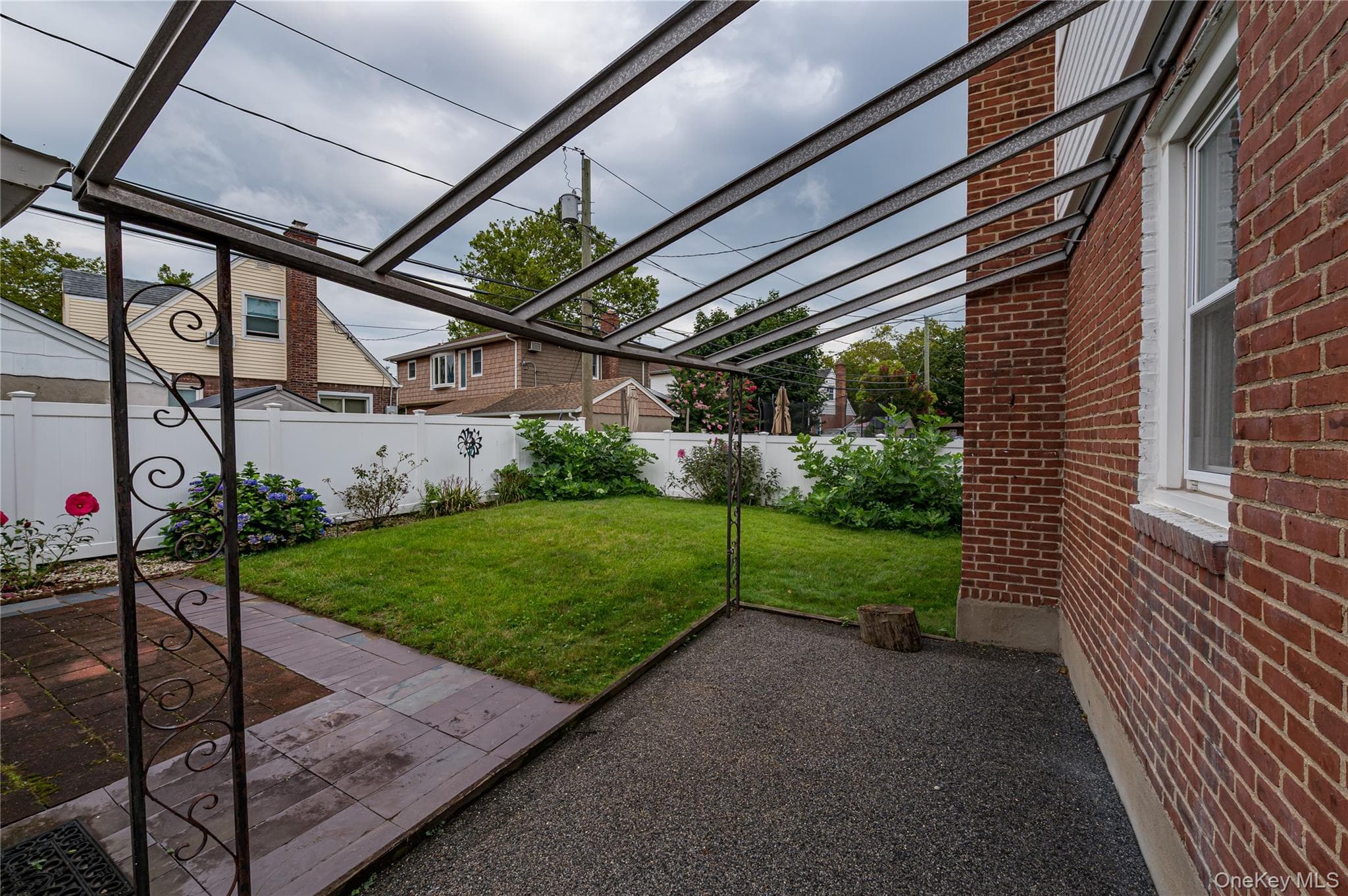 15 Yale Boulevard thumbnail 22