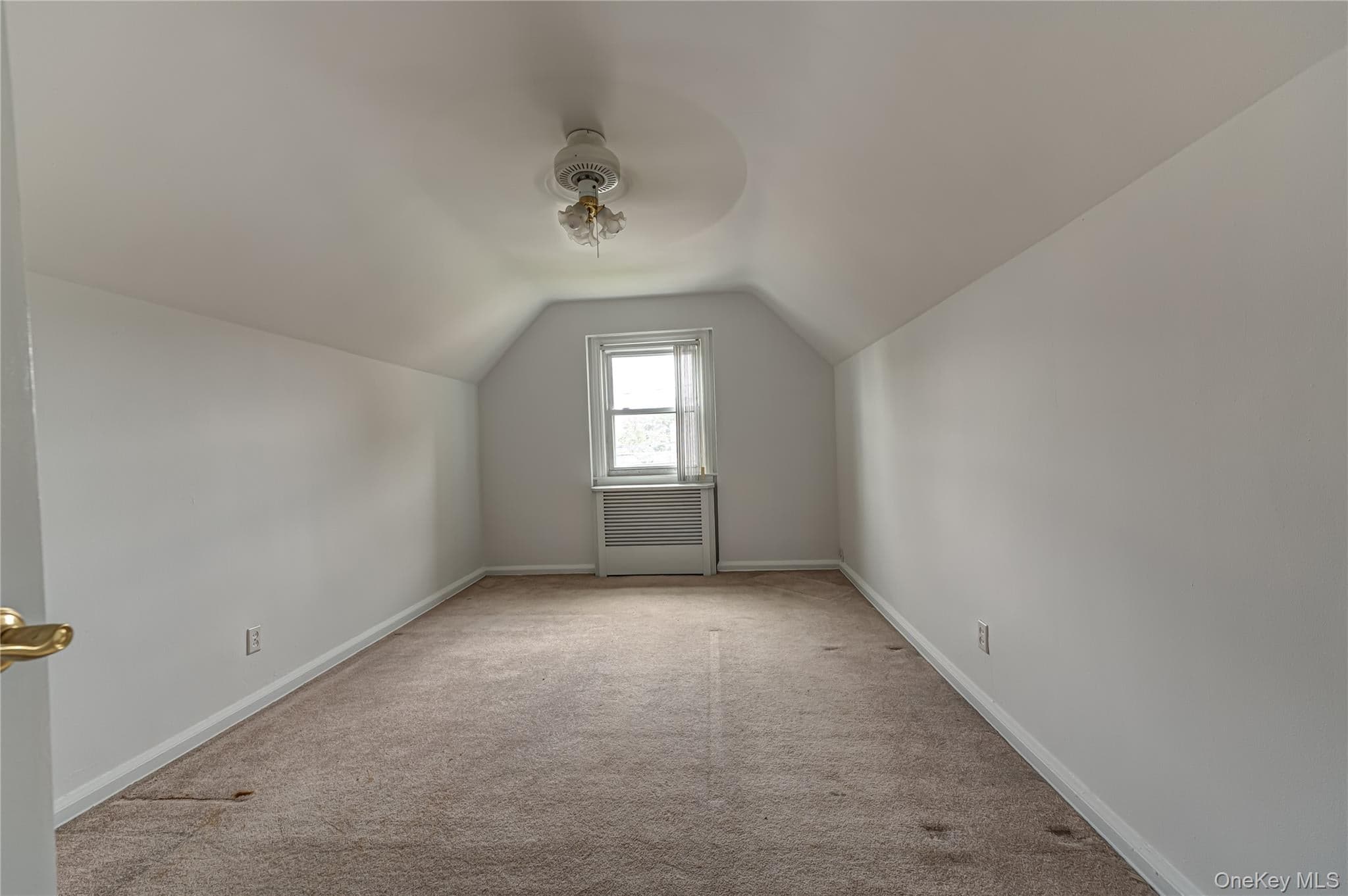 15 Yale Boulevard thumbnail 16