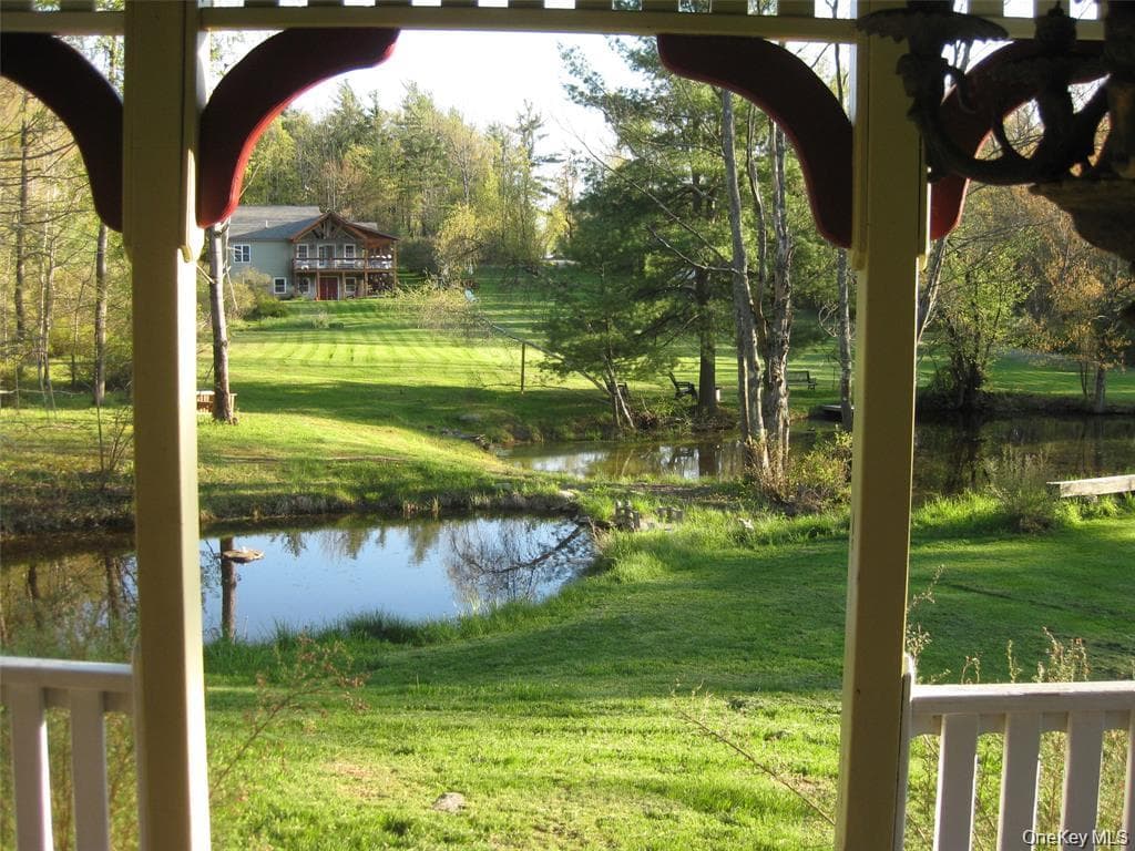 315 Thompson Road thumbnail 8