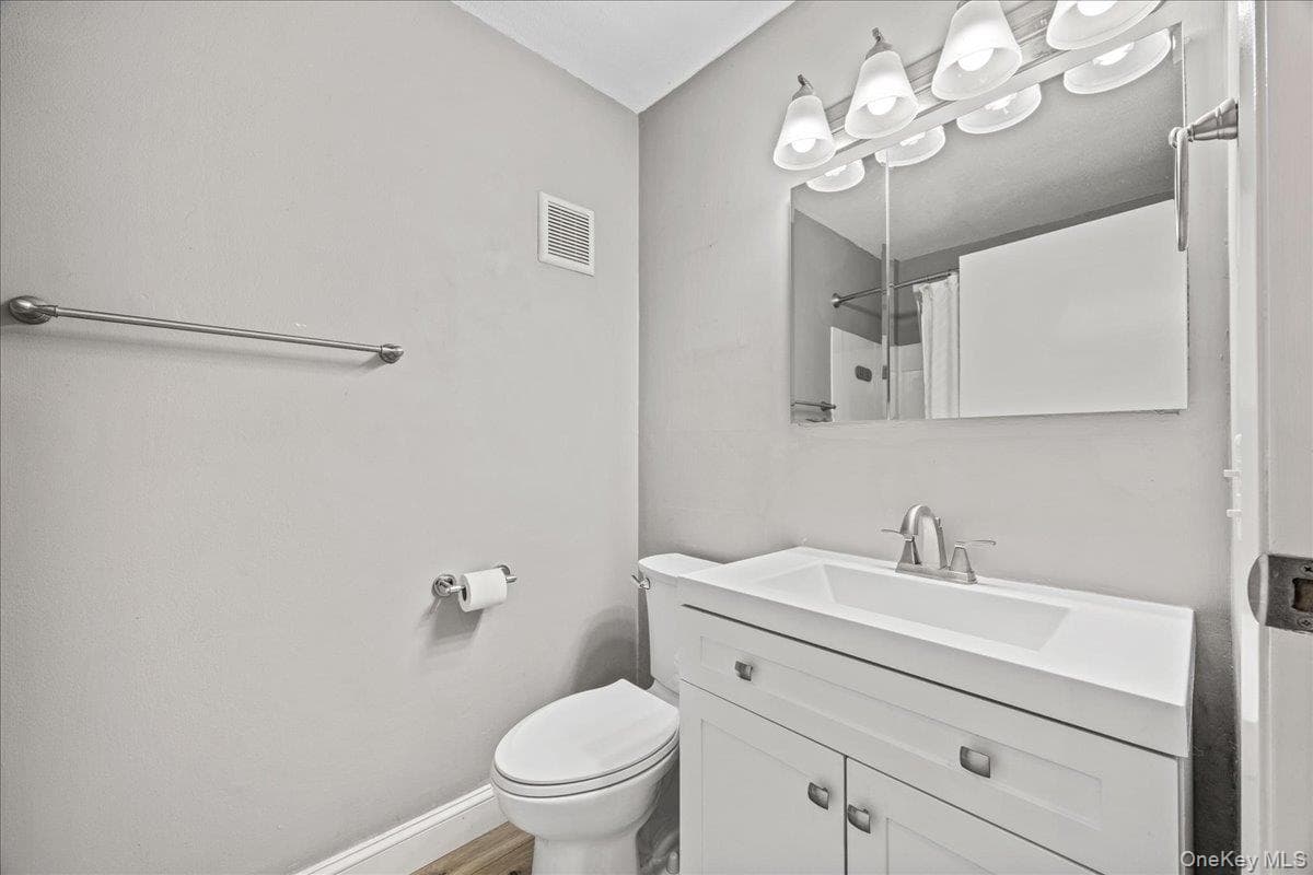 42 Richmond Boulevard Unit: 3A thumbnail 13
