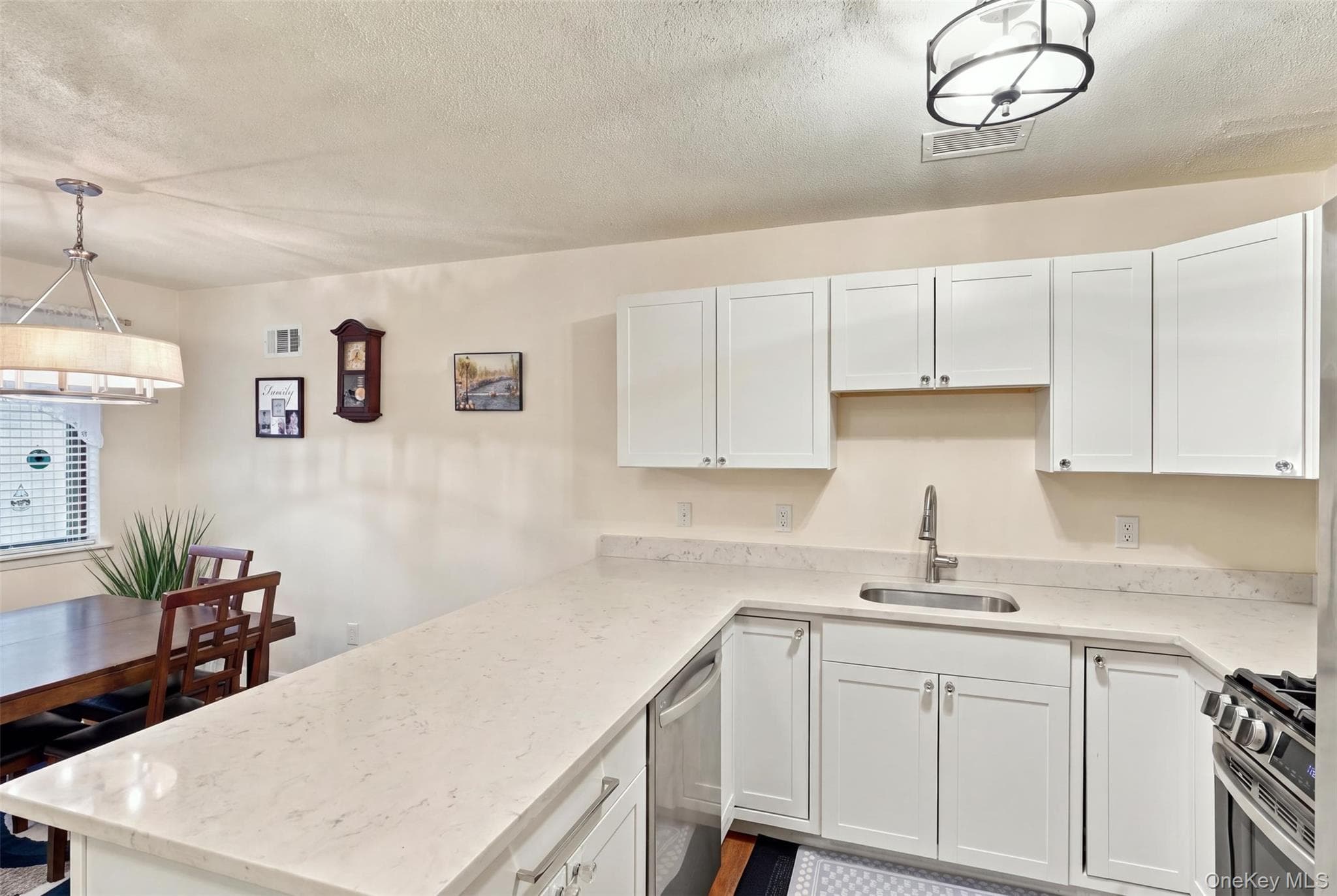 2802 Fox Lane thumbnail 12