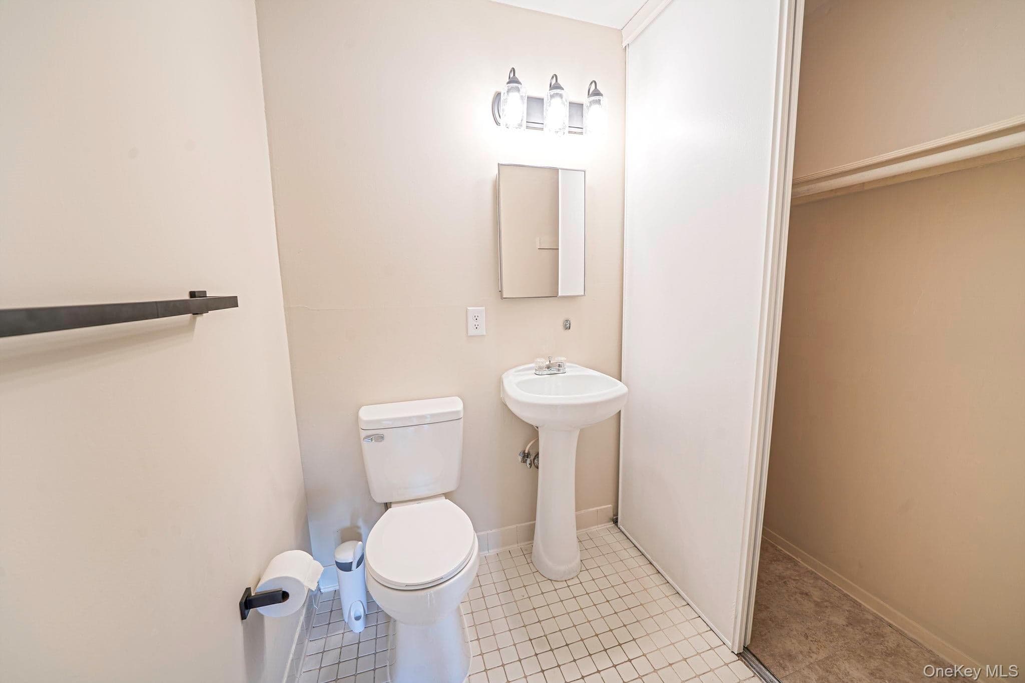 173 Fairview Circle thumbnail 20