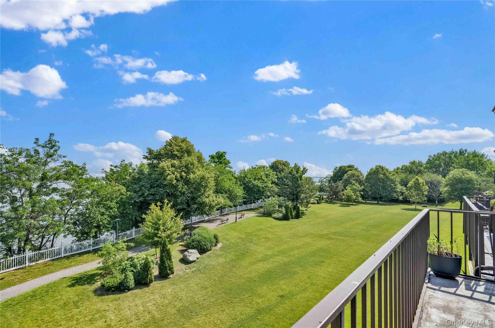 12009 Riviera Court Unit: 10B thumbnail 35