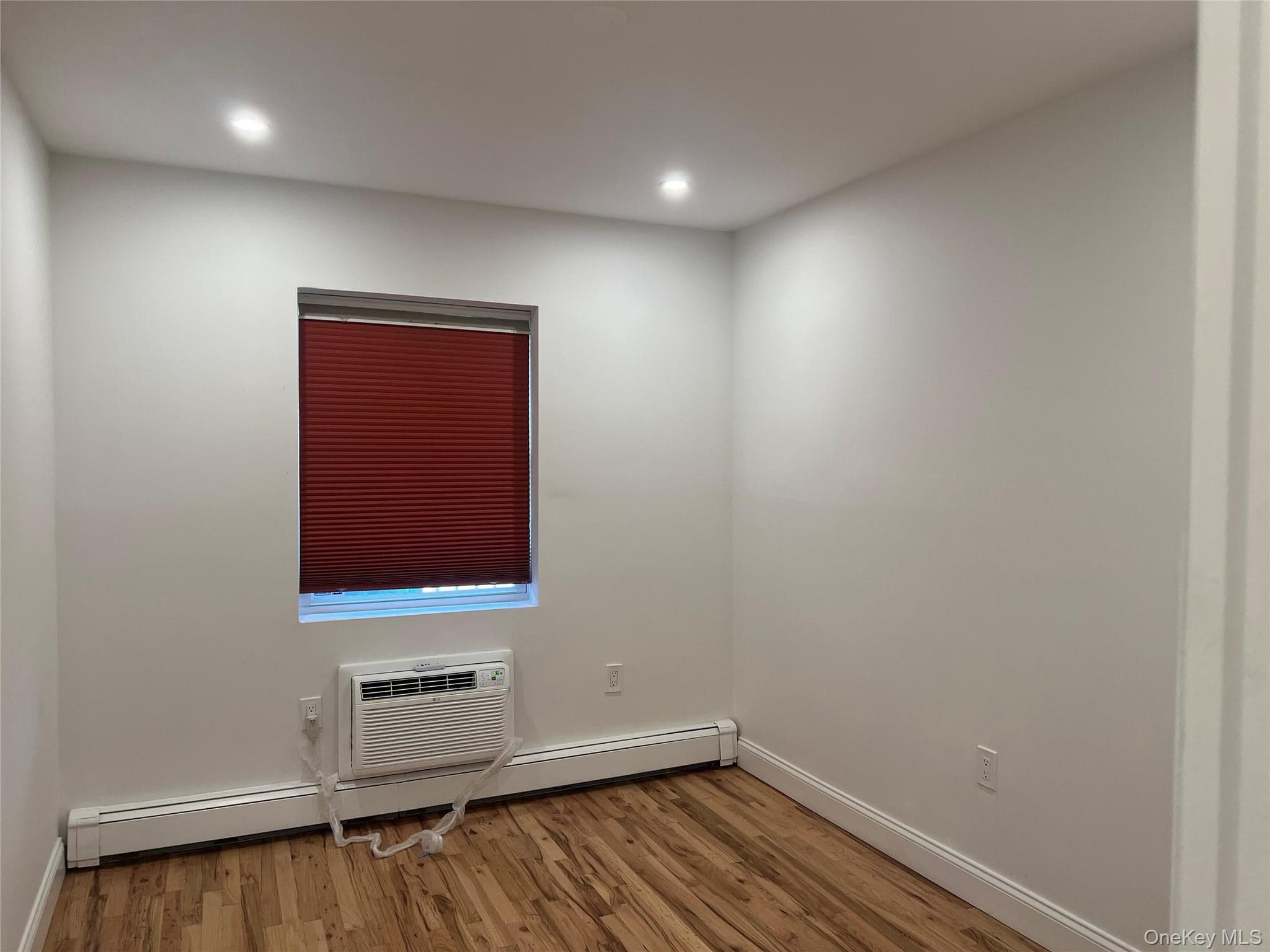 10008 Shore Front Parkway Unit: 20A thumbnail 16