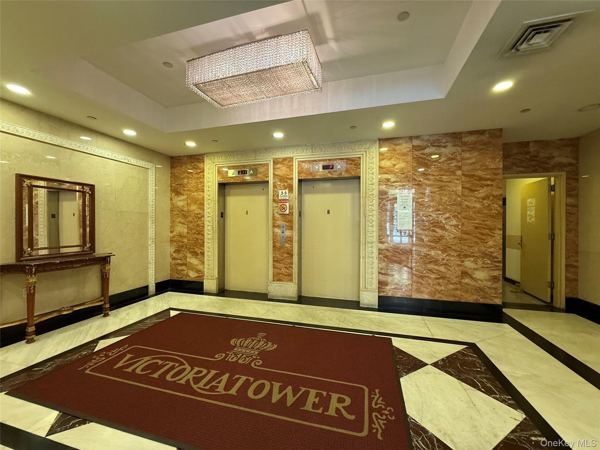 13338 Sanford Ave AVE Unit: 15E thumbnail 3
