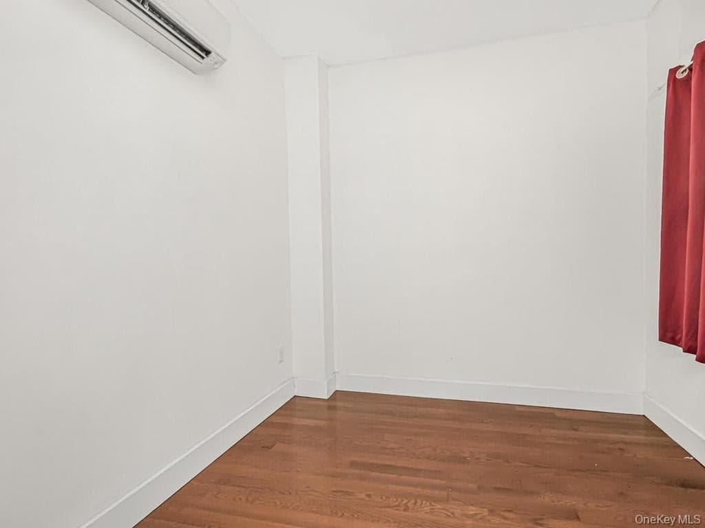 3057 Williamsbridge Road thumbnail 6