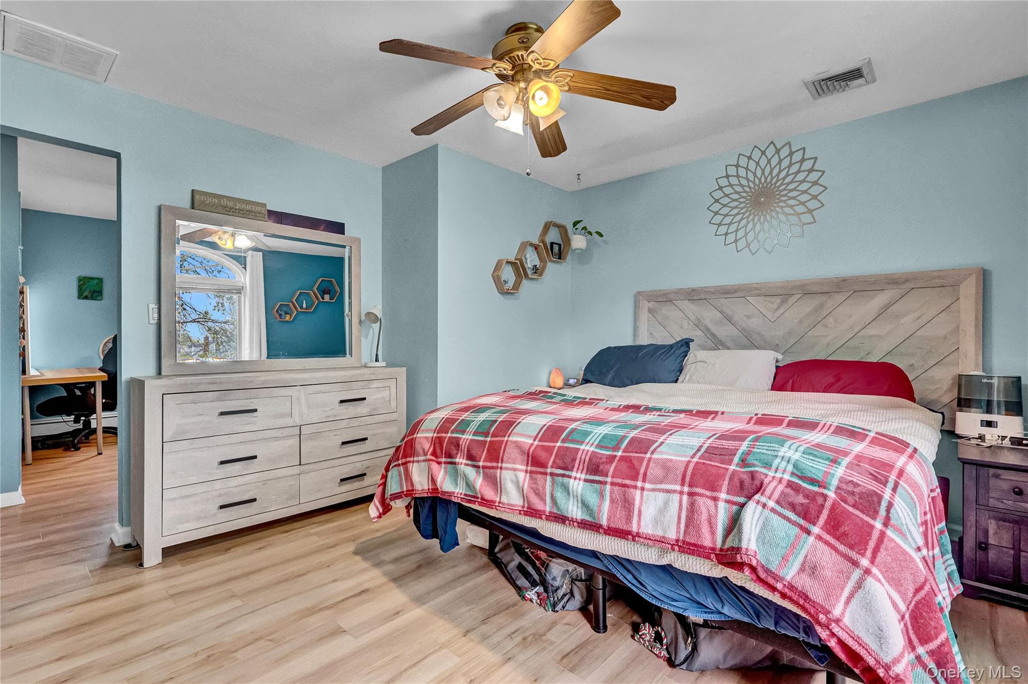 138 Norman Drive thumbnail 27