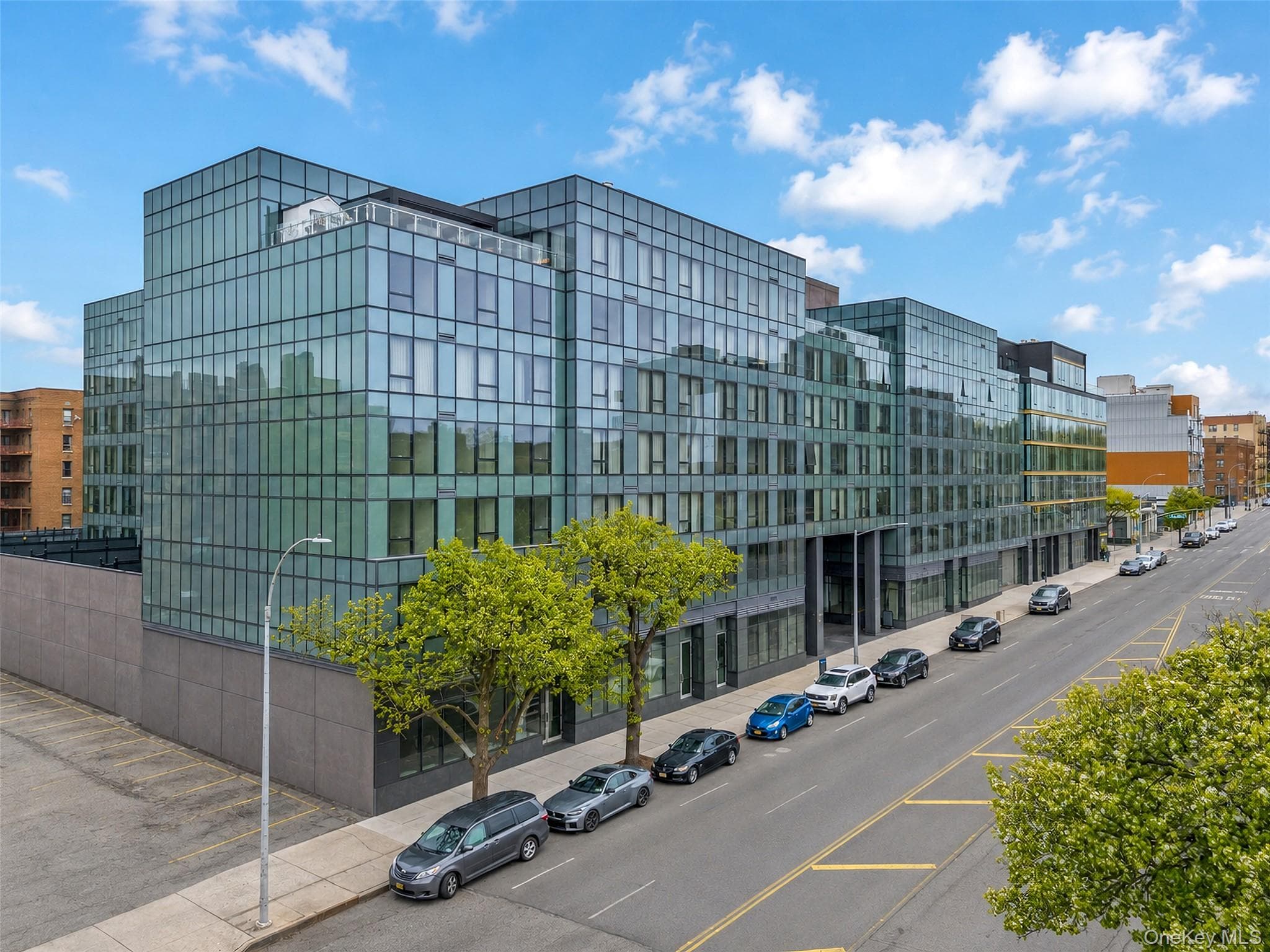 14449 Northern Boulevard Unit: 608 thumbnail 2