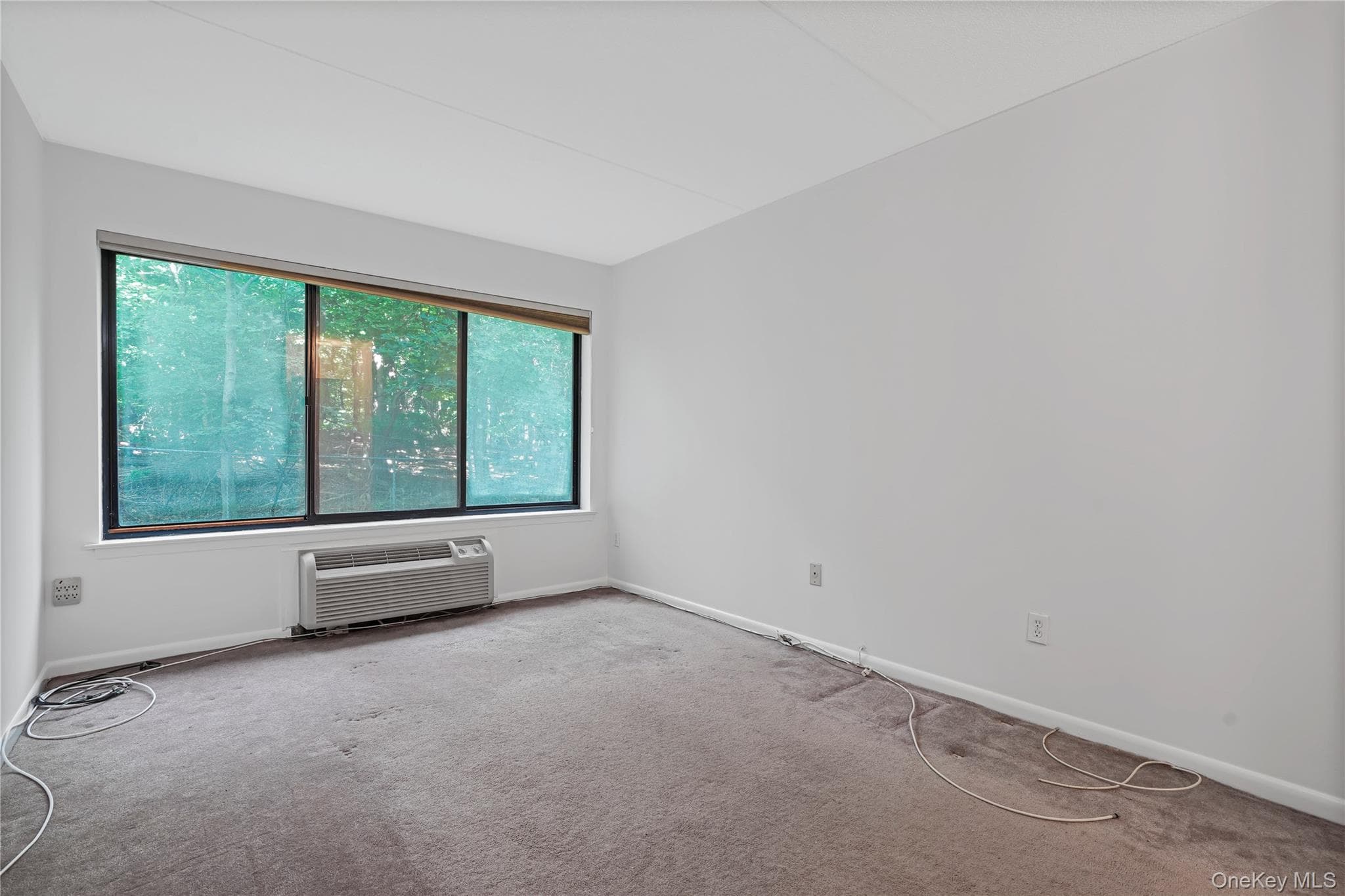500 High Point Drive Unit: 403 thumbnail 5