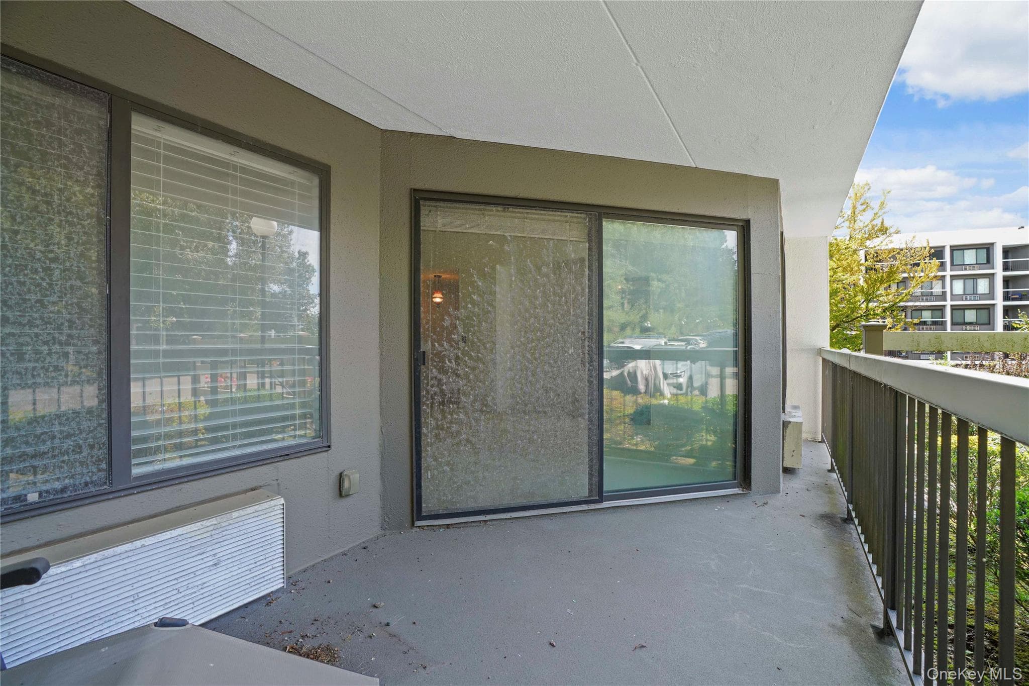 500 High Point Drive Unit: 403 thumbnail 30