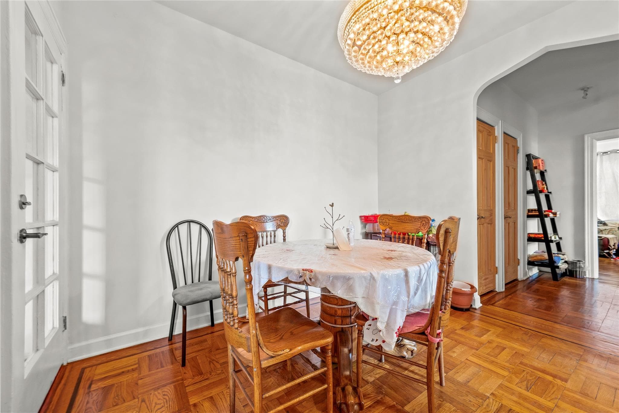 1681 Brooklyn Avenue thumbnail 33