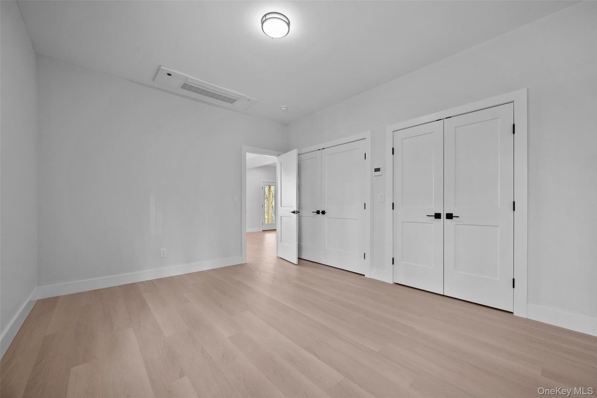 98 Fox Hill Road thumbnail 31