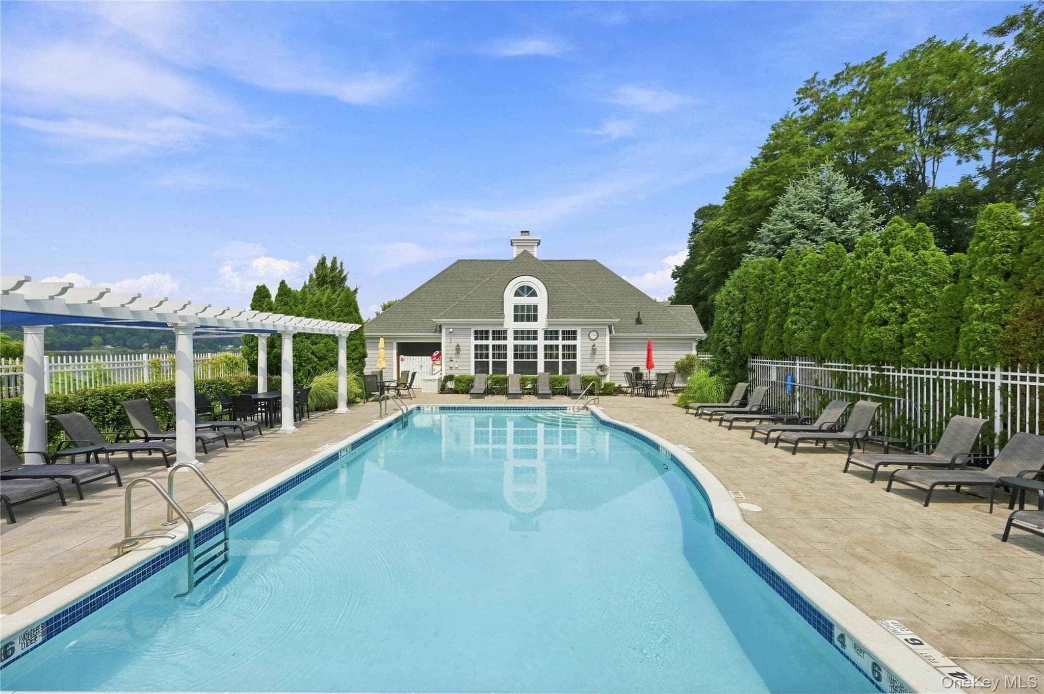 308 Bridgeview Drive thumbnail 8