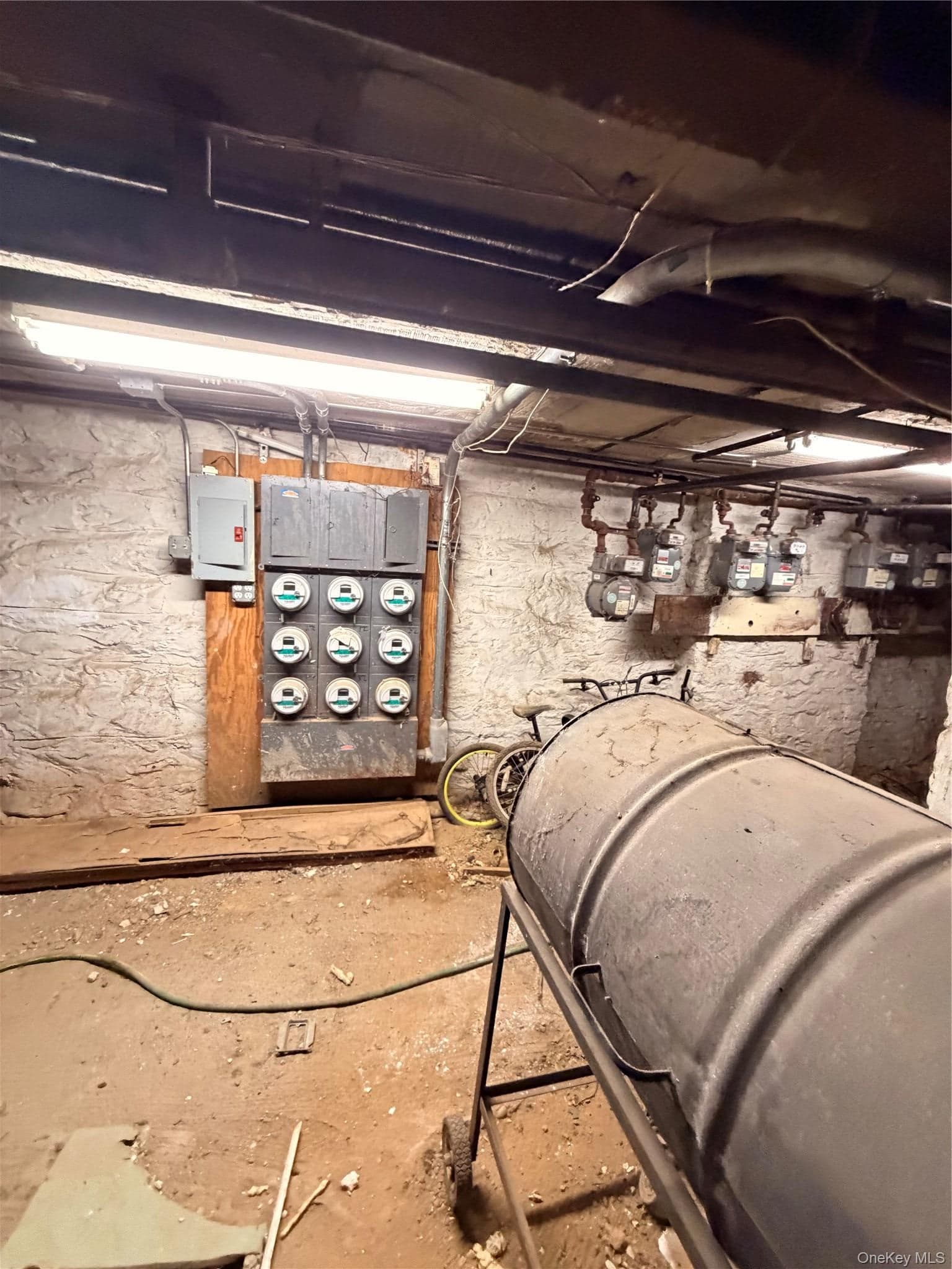 278 Chauncey Street thumbnail 4