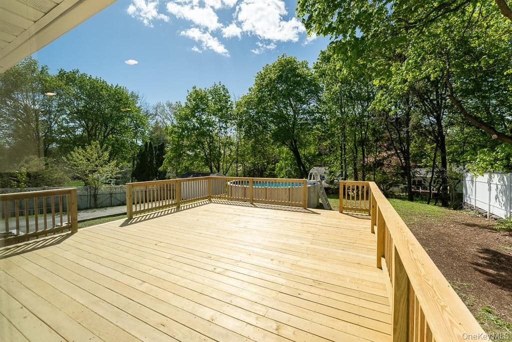 22 Oriole Drive thumbnail 34
