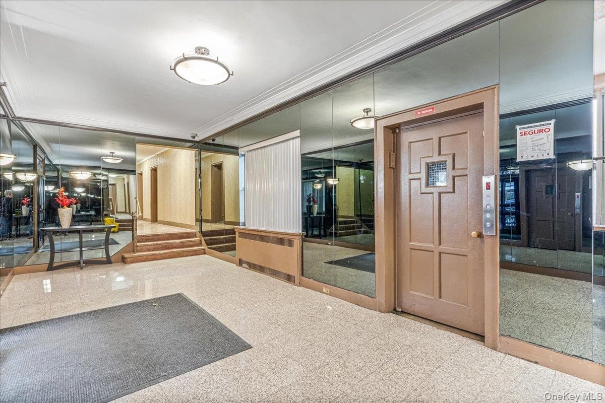 65-74 Saunders Street Unit: 6J thumbnail 16