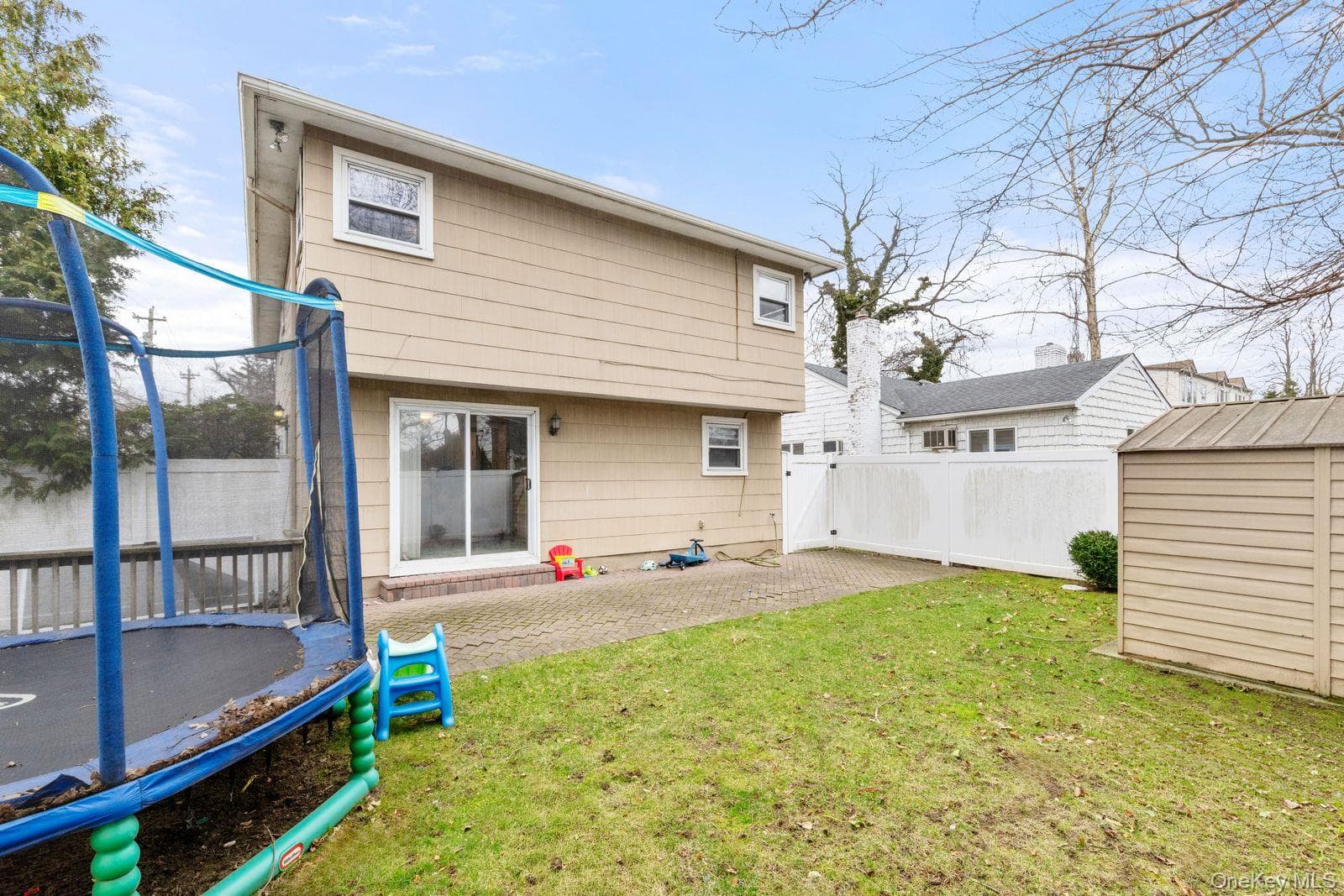 409 Barnard Avenue thumbnail 20