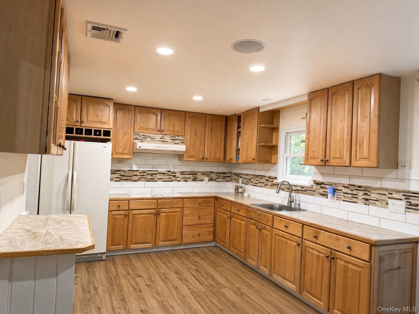 531 Brookhaven Avenue thumbnail 2
