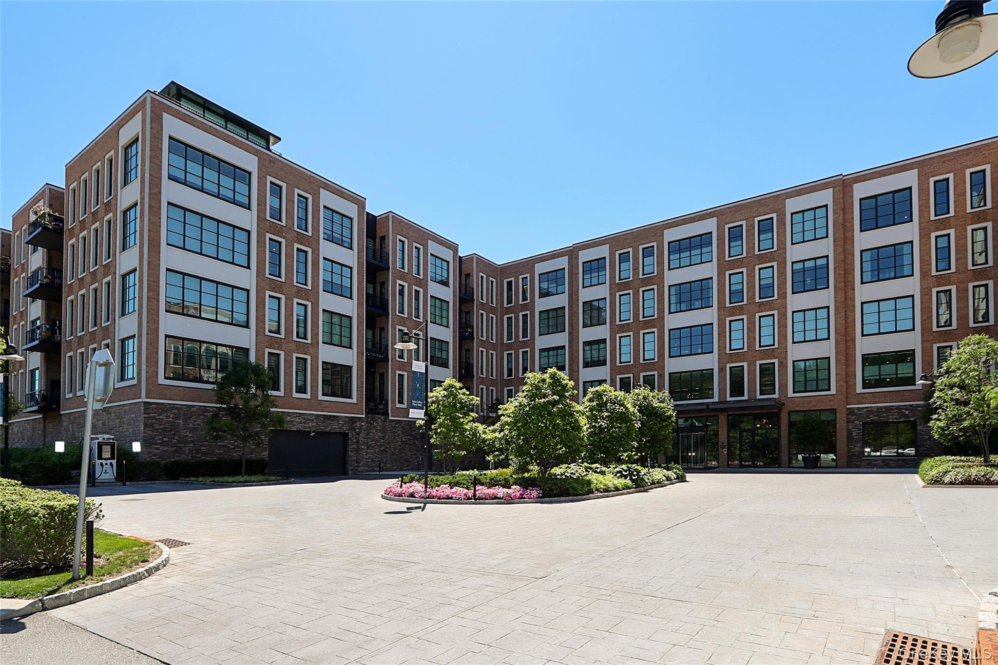 100 Garvies Point Road Unit: 1131 thumbnail 3