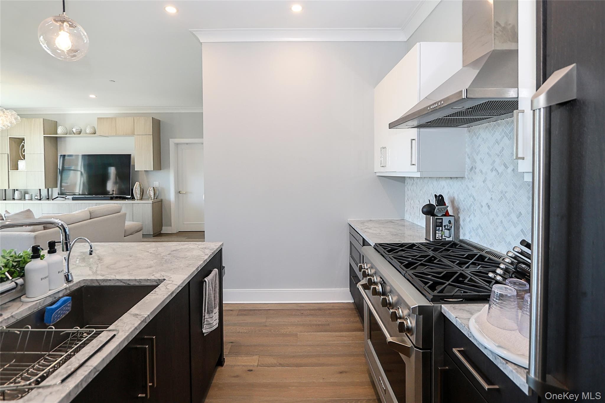 100 Garvies Point Road Unit: 1131 thumbnail 15