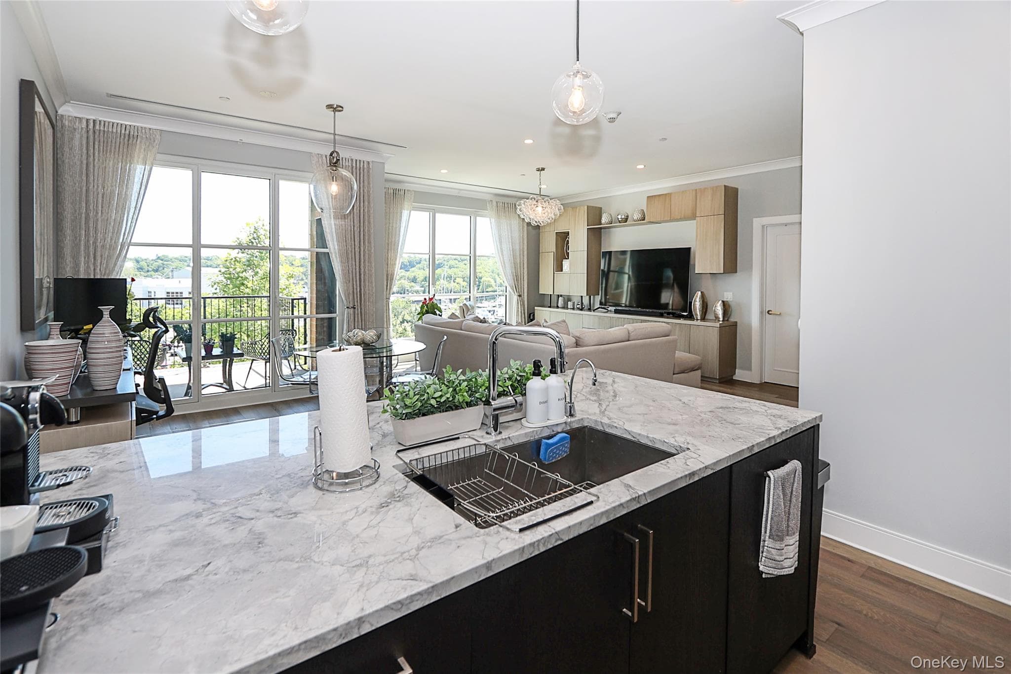 100 Garvies Point Road Unit: 1131 thumbnail 16