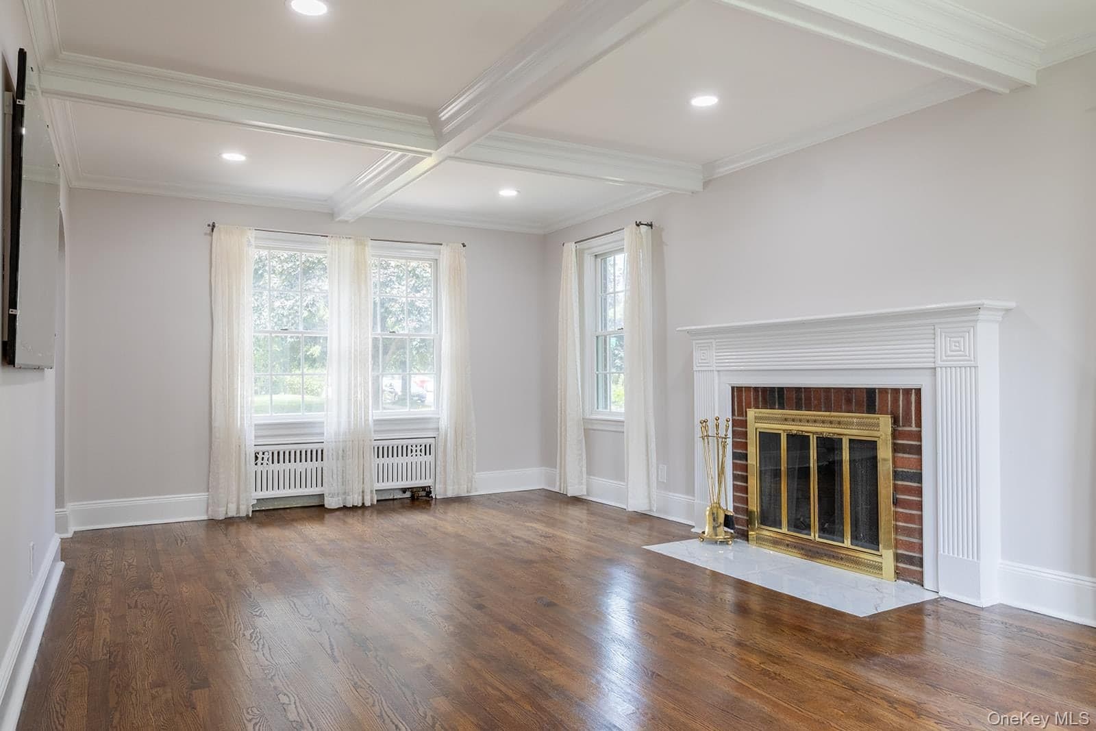 478 Carnation Avenue thumbnail 9