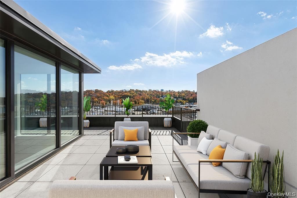 100 Garvies Point Road Unit: 1304 thumbnail 6