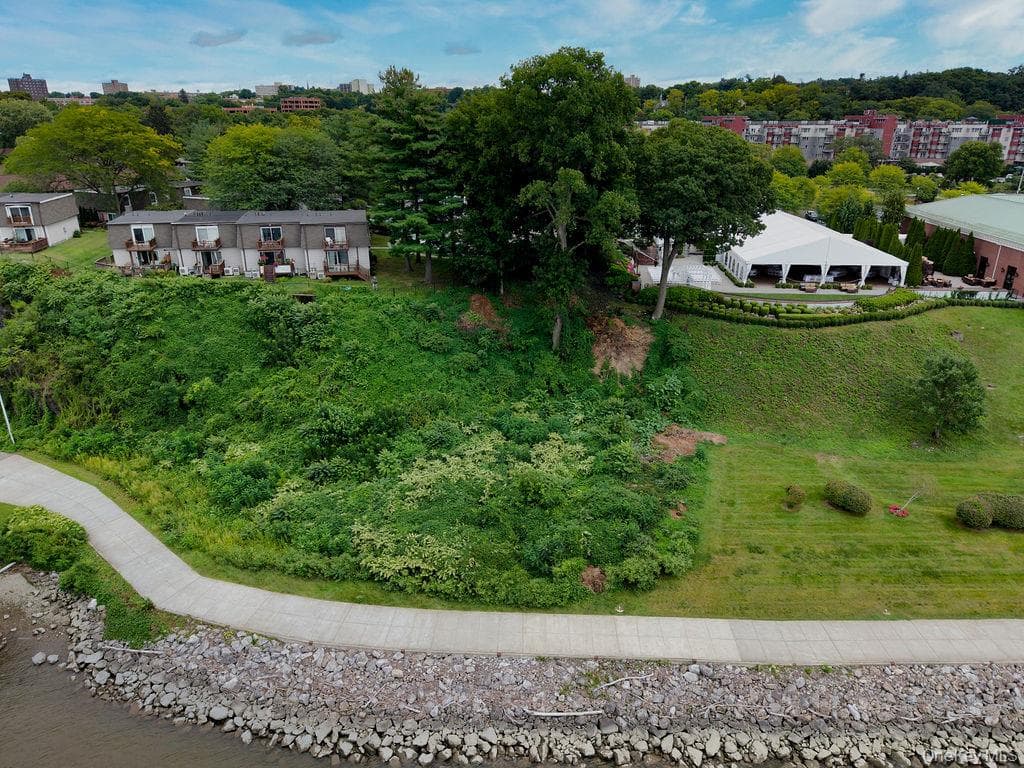 38 Hurlihe Street Unit: 38B thumbnail 19
