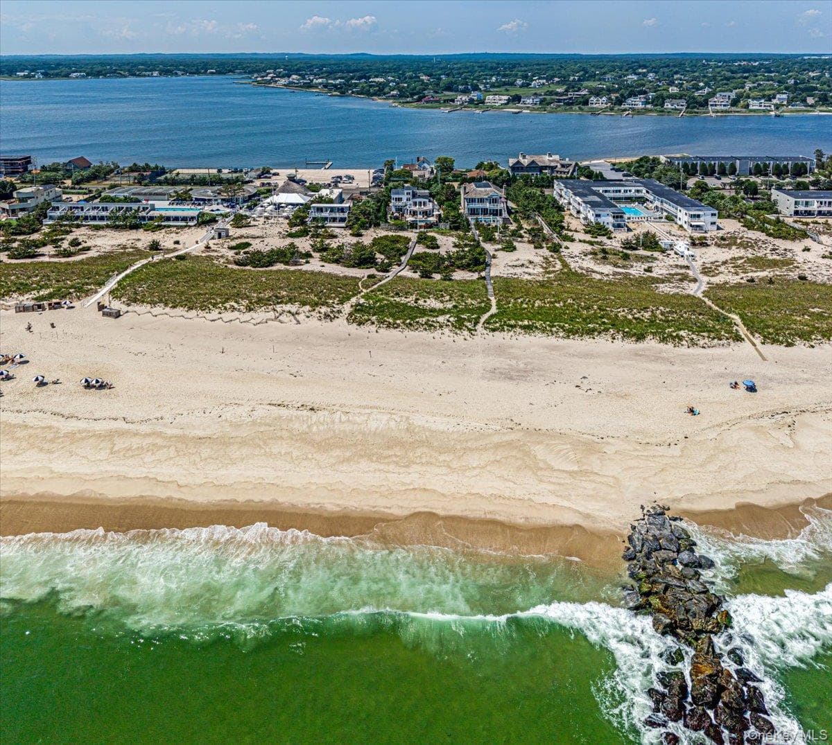 291 Dune Road thumbnail 44