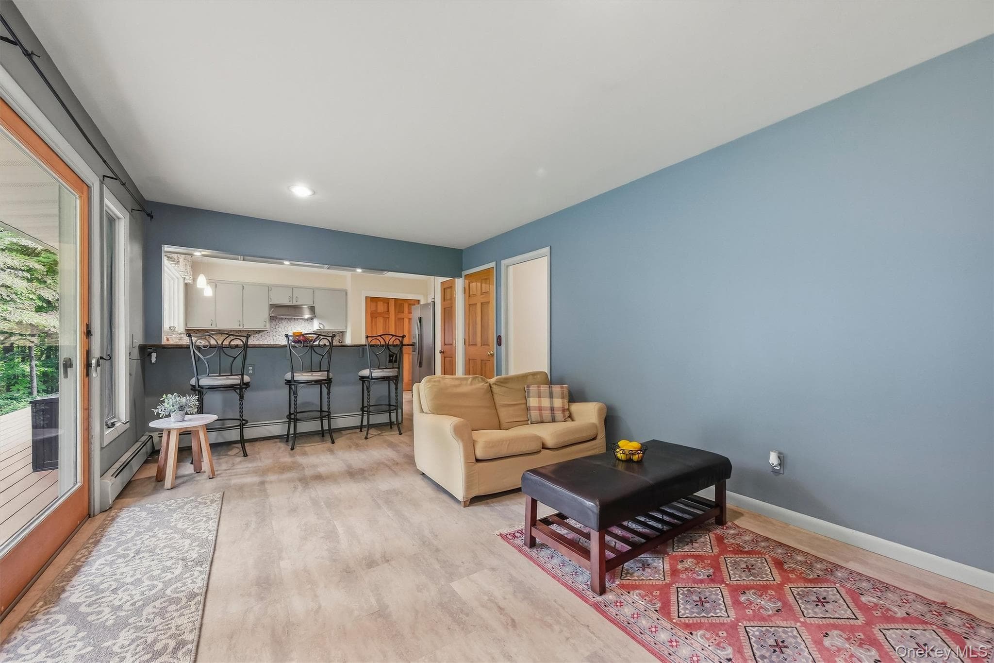 2 Woodcrest Drive thumbnail 16
