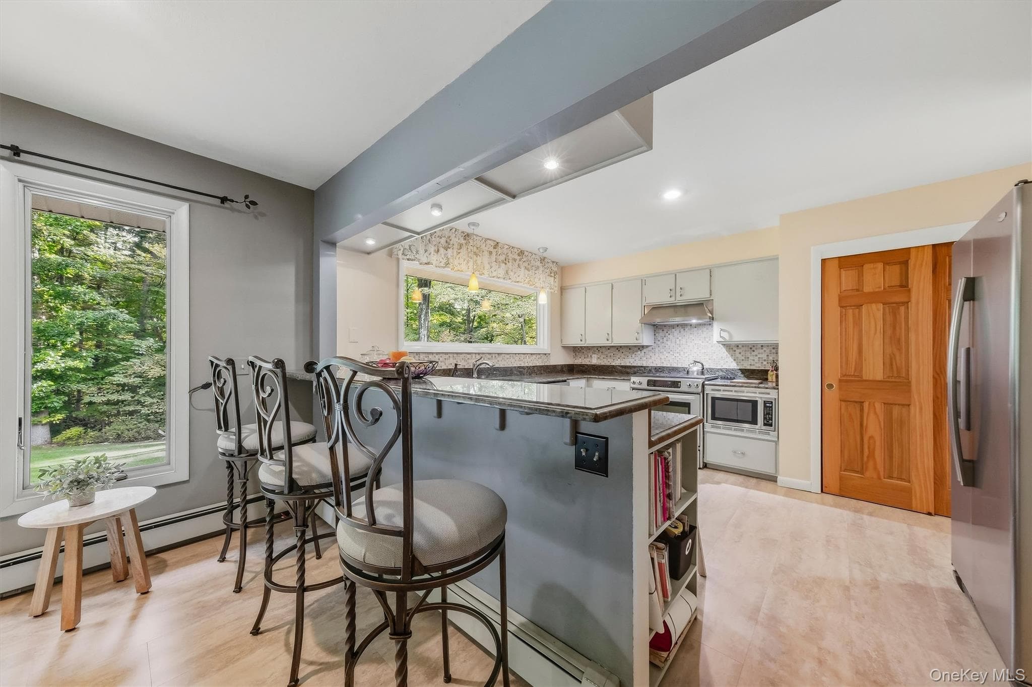 2 Woodcrest Drive thumbnail 15