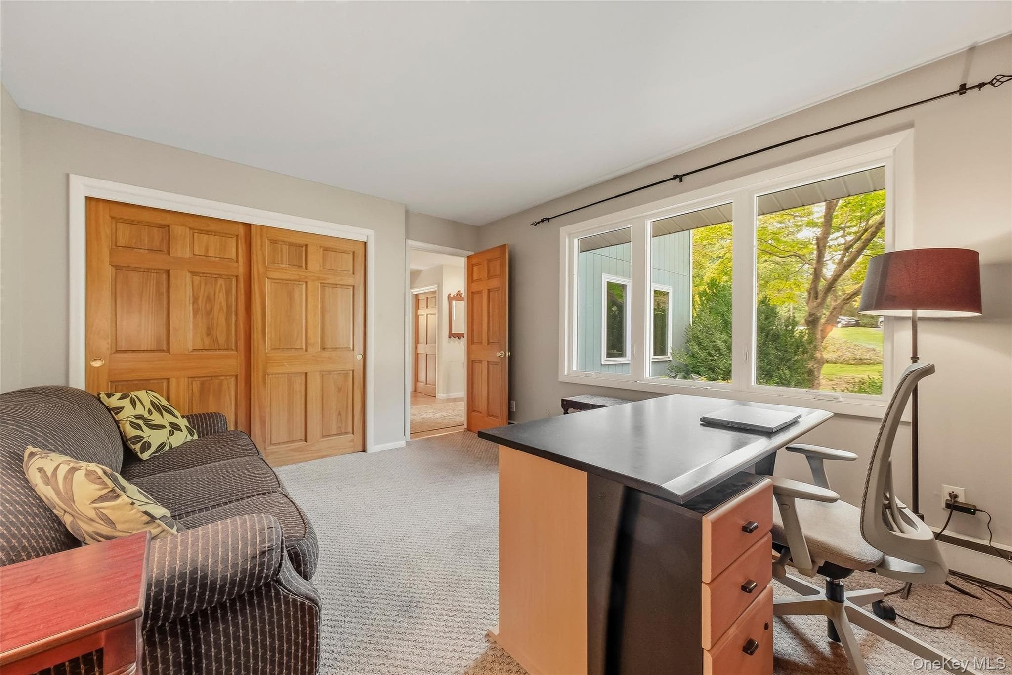 2 Woodcrest Drive thumbnail 19