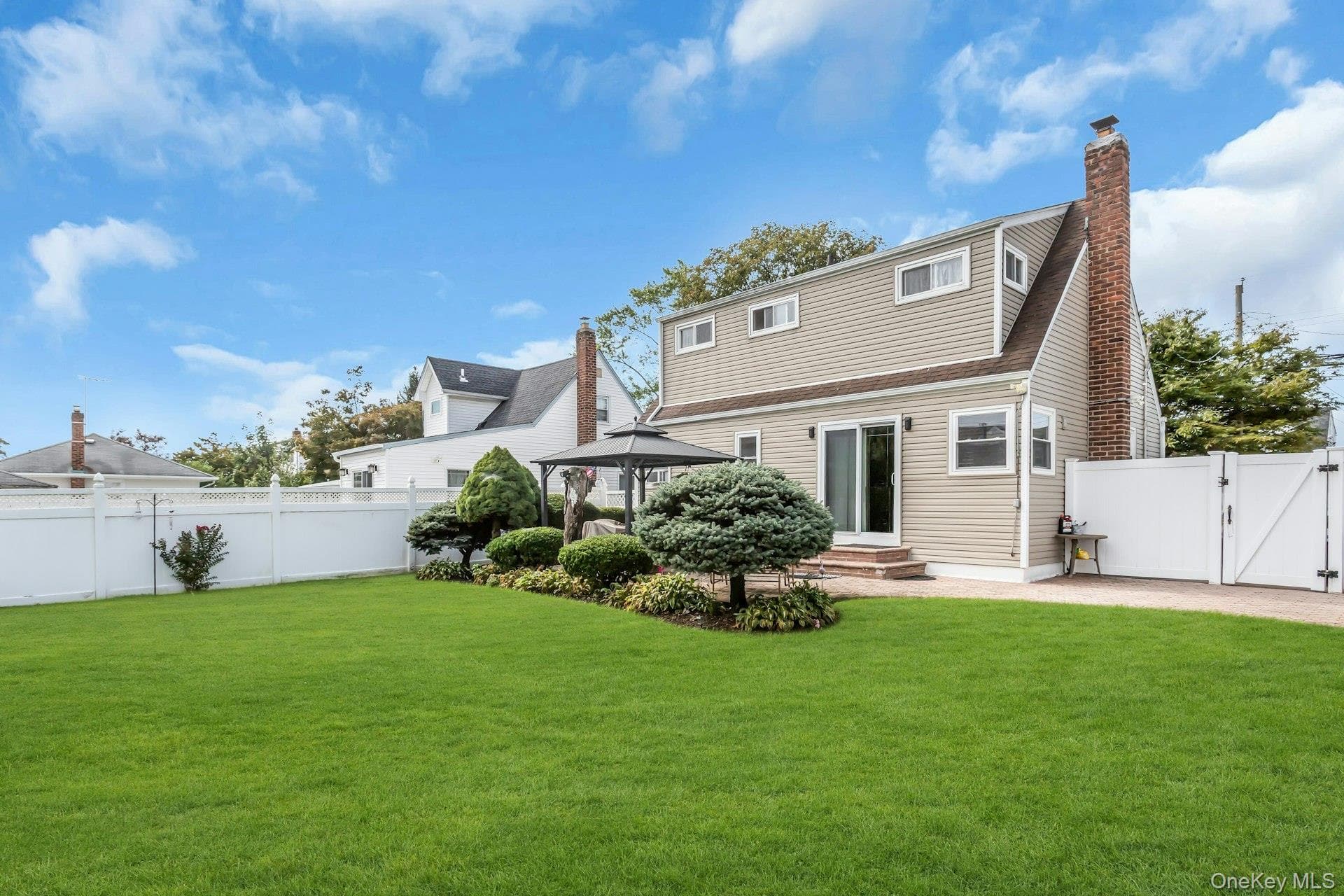 996 Merillon Avenue thumbnail 15