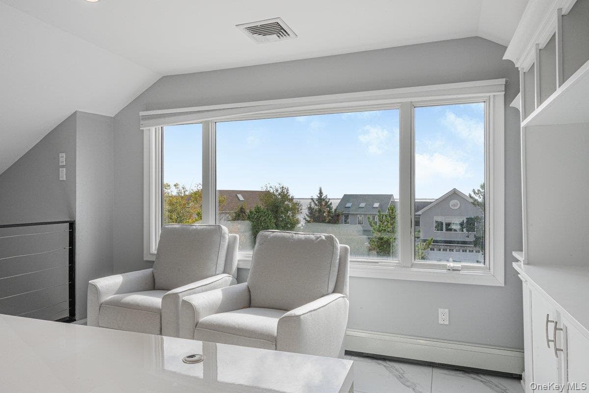48 Shore Drive thumbnail 19