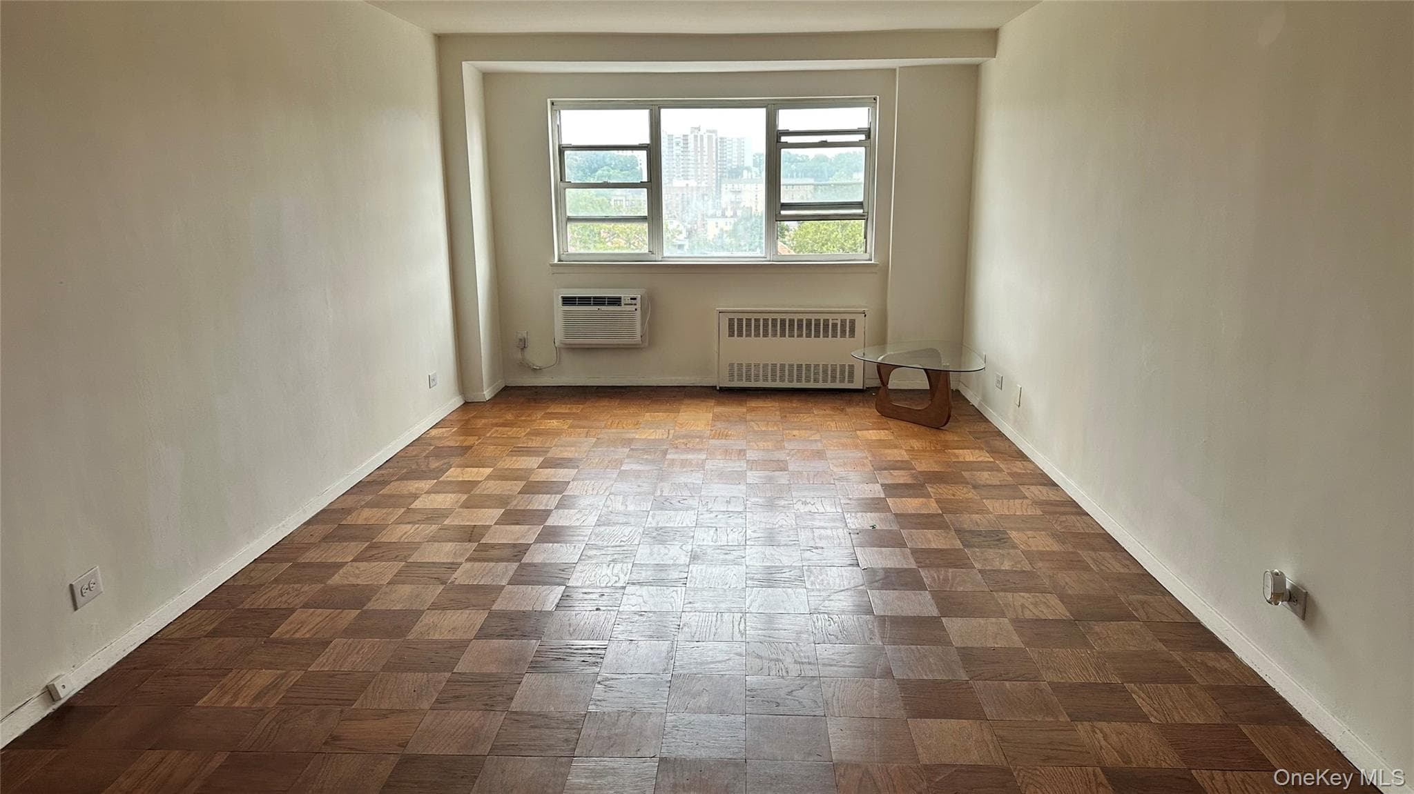 3240 Riverdale Avenue Unit: 3J thumbnail 6