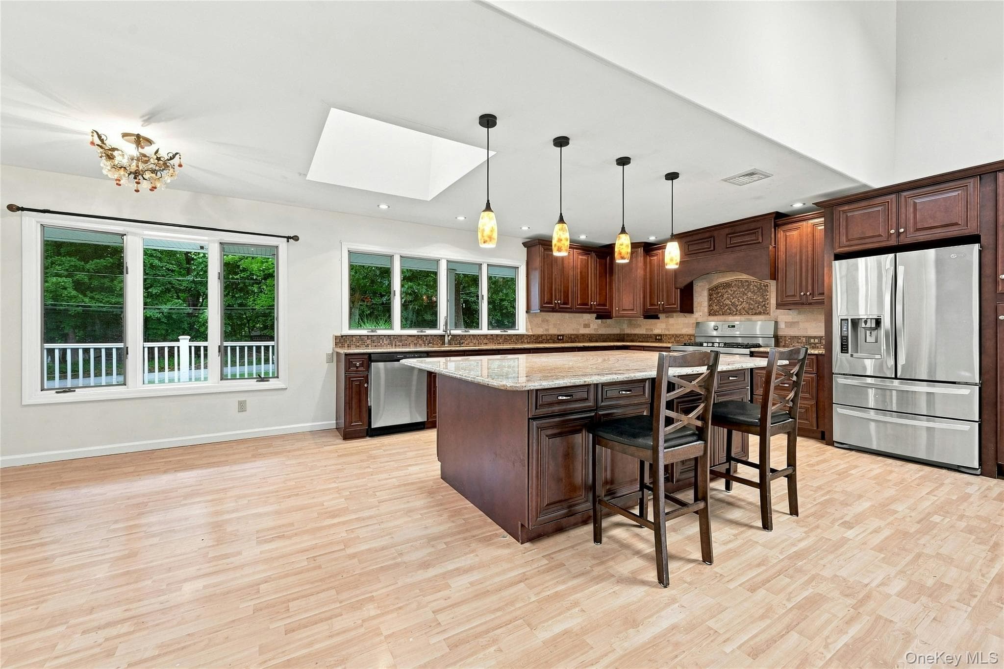 6 Winfield Drive thumbnail 5