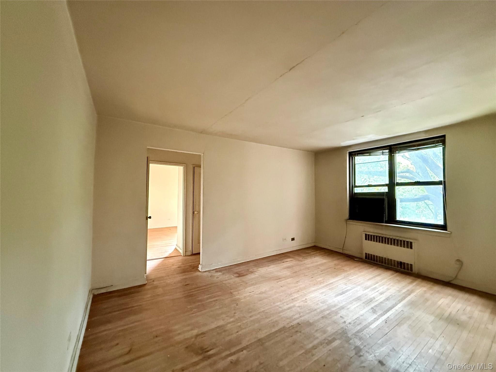 113-15 34th Avenue Unit: 1E thumbnail 2
